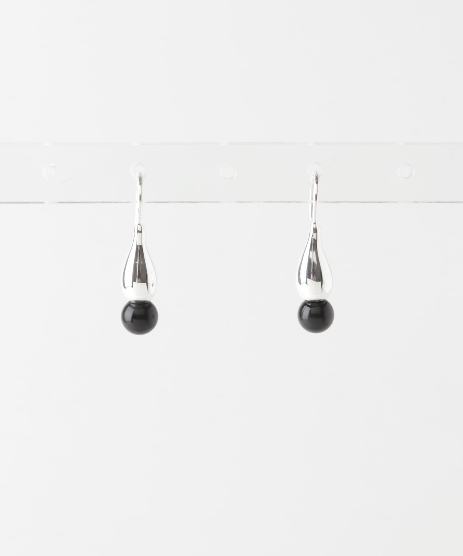 ANNIKA INEZ Floral Droplet Earrings S(FREE Silver): アクセサリー