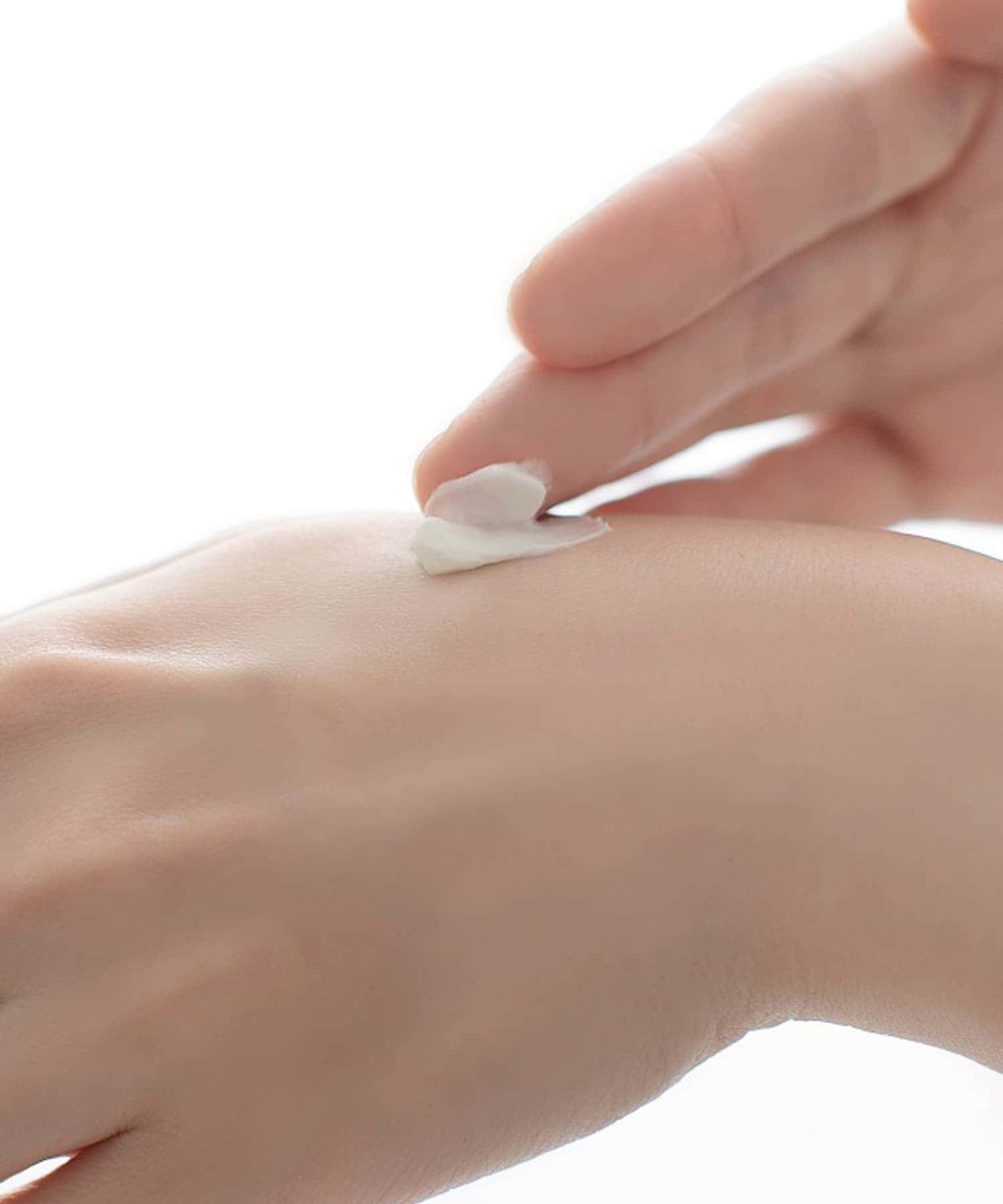 FIRMING EYE CREAM - -