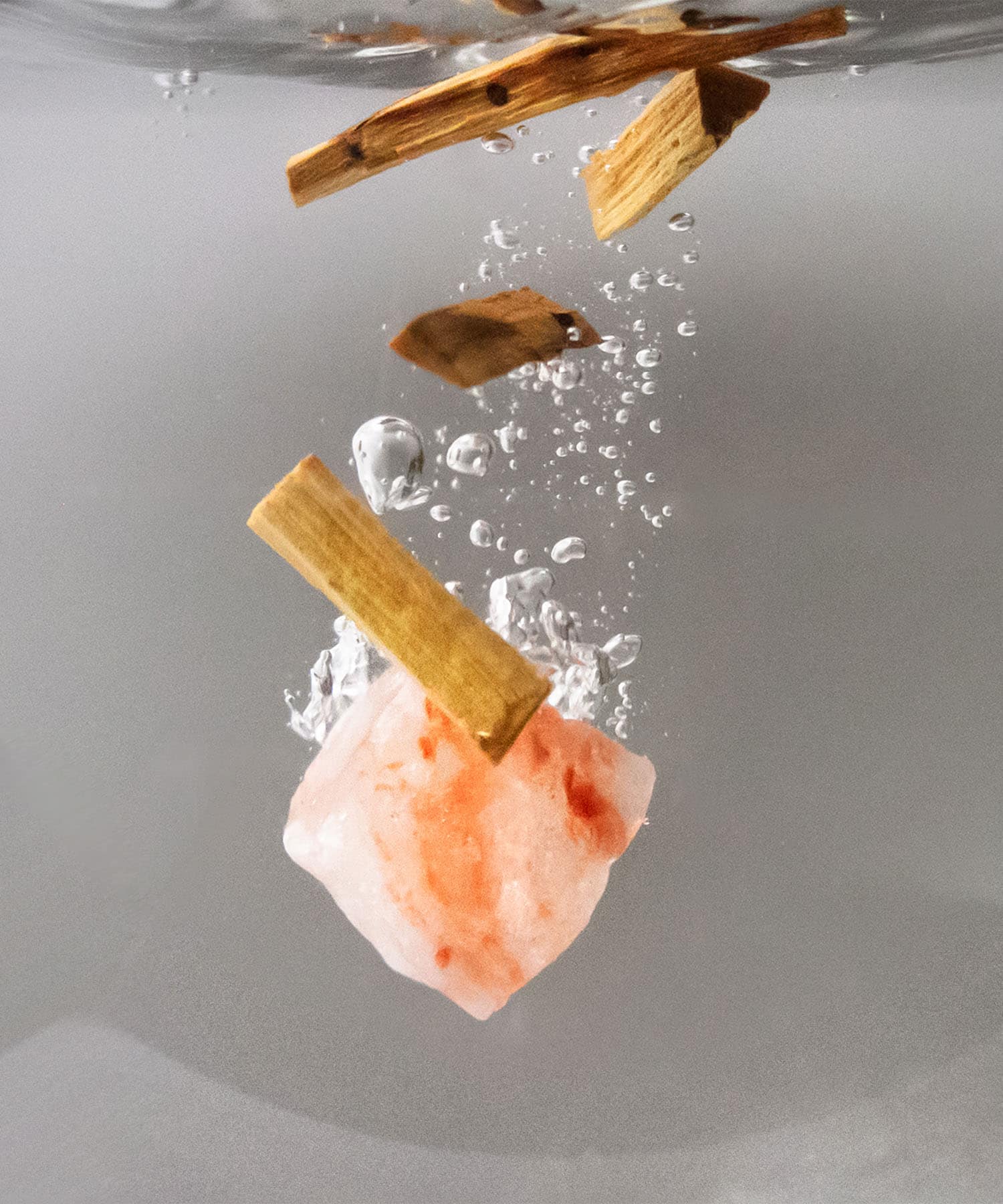 path to purity　HIMALAYAN SALT&PALO SANTO - -