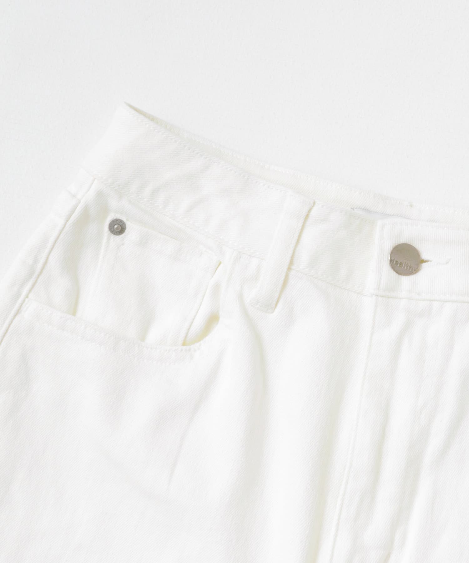 Healthy DENIM　Clover White 23