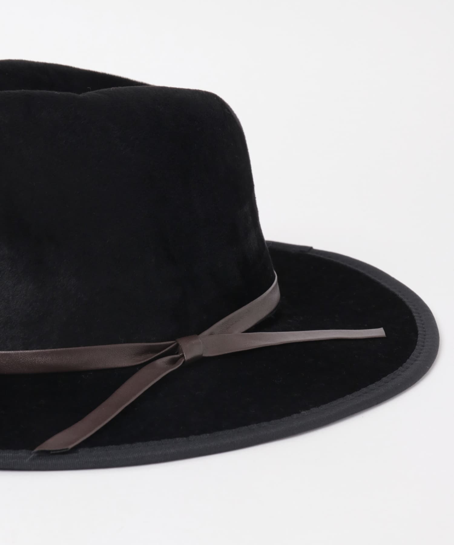 パイピングつば広HAT∴ BLACK one