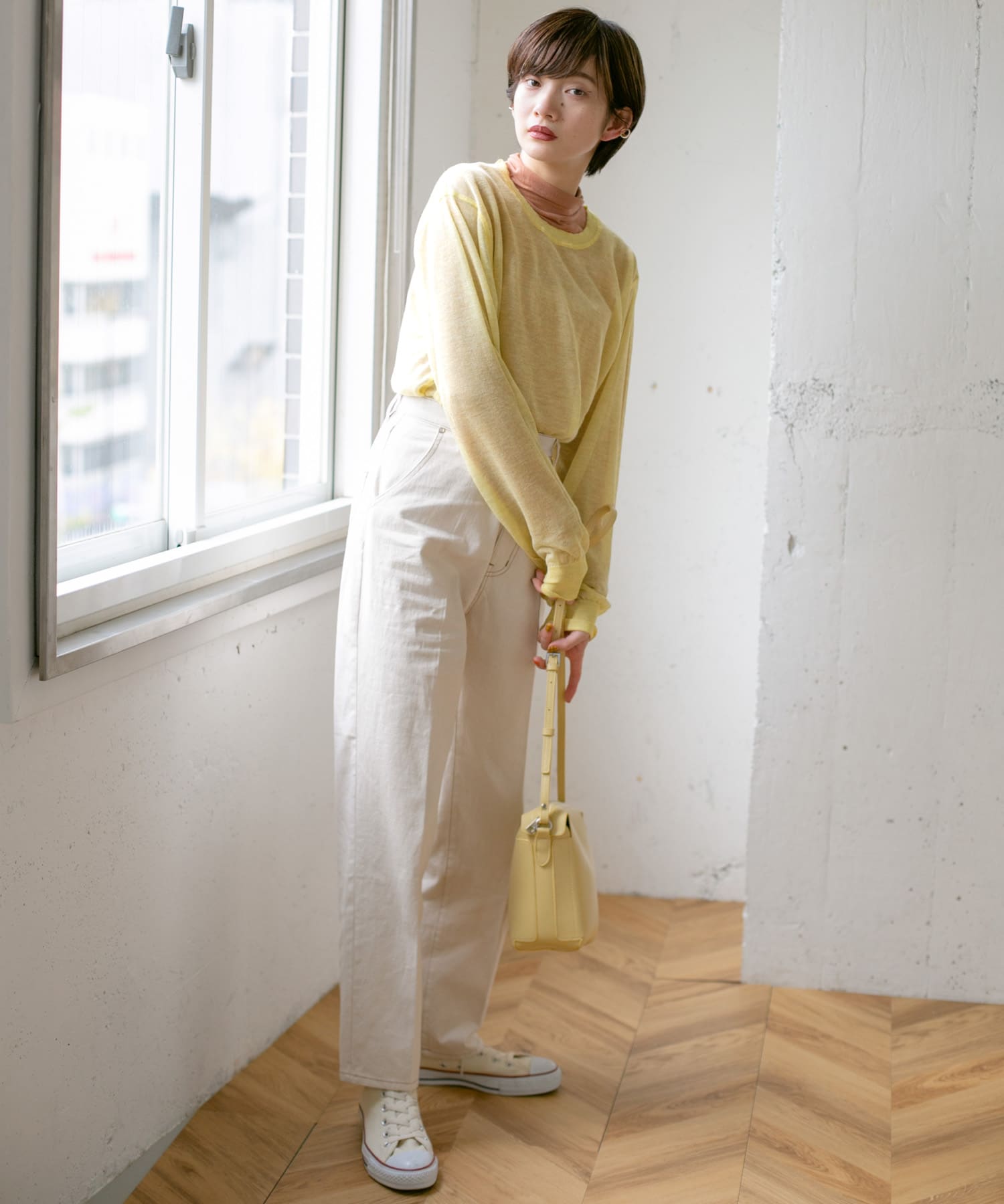 クルーネックシアーニット∴ YELLOW one