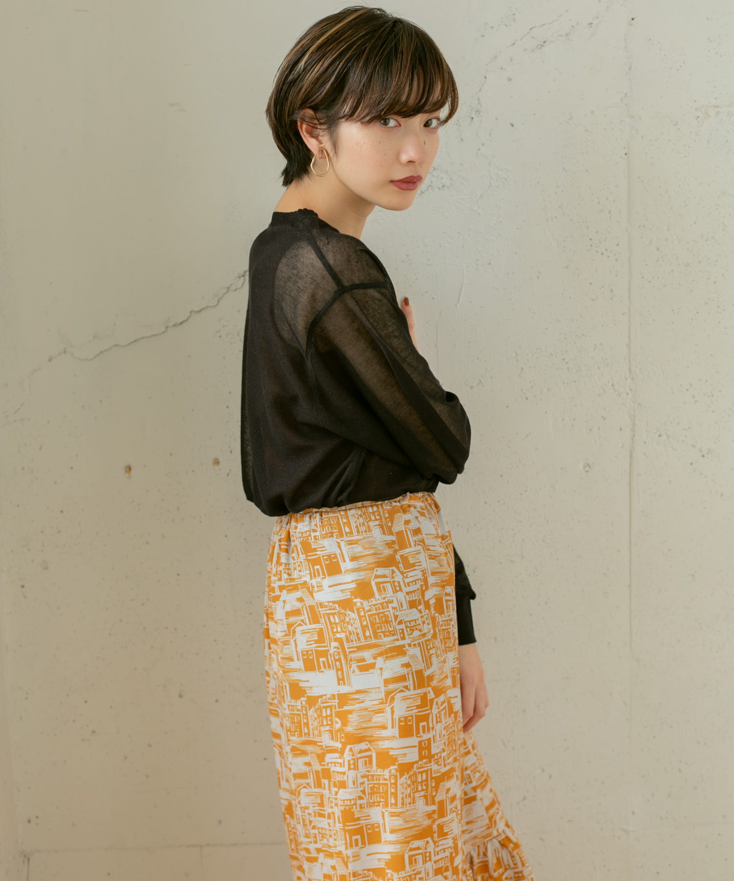 クルーネックシアーニット∴ BLACK one