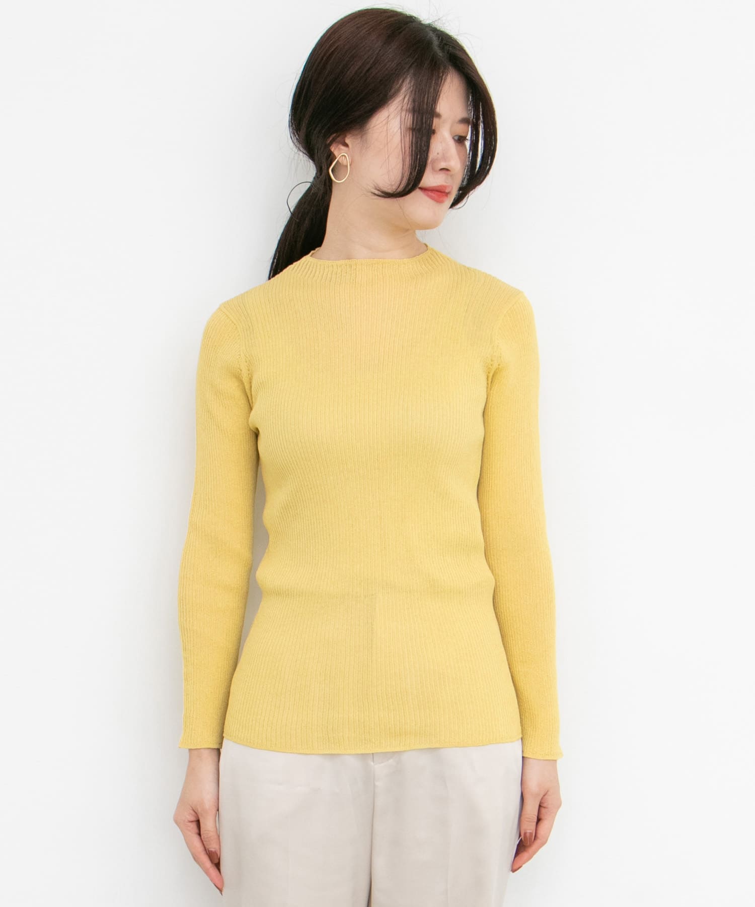 ボトルネックRIBニット∴ YELLOW one