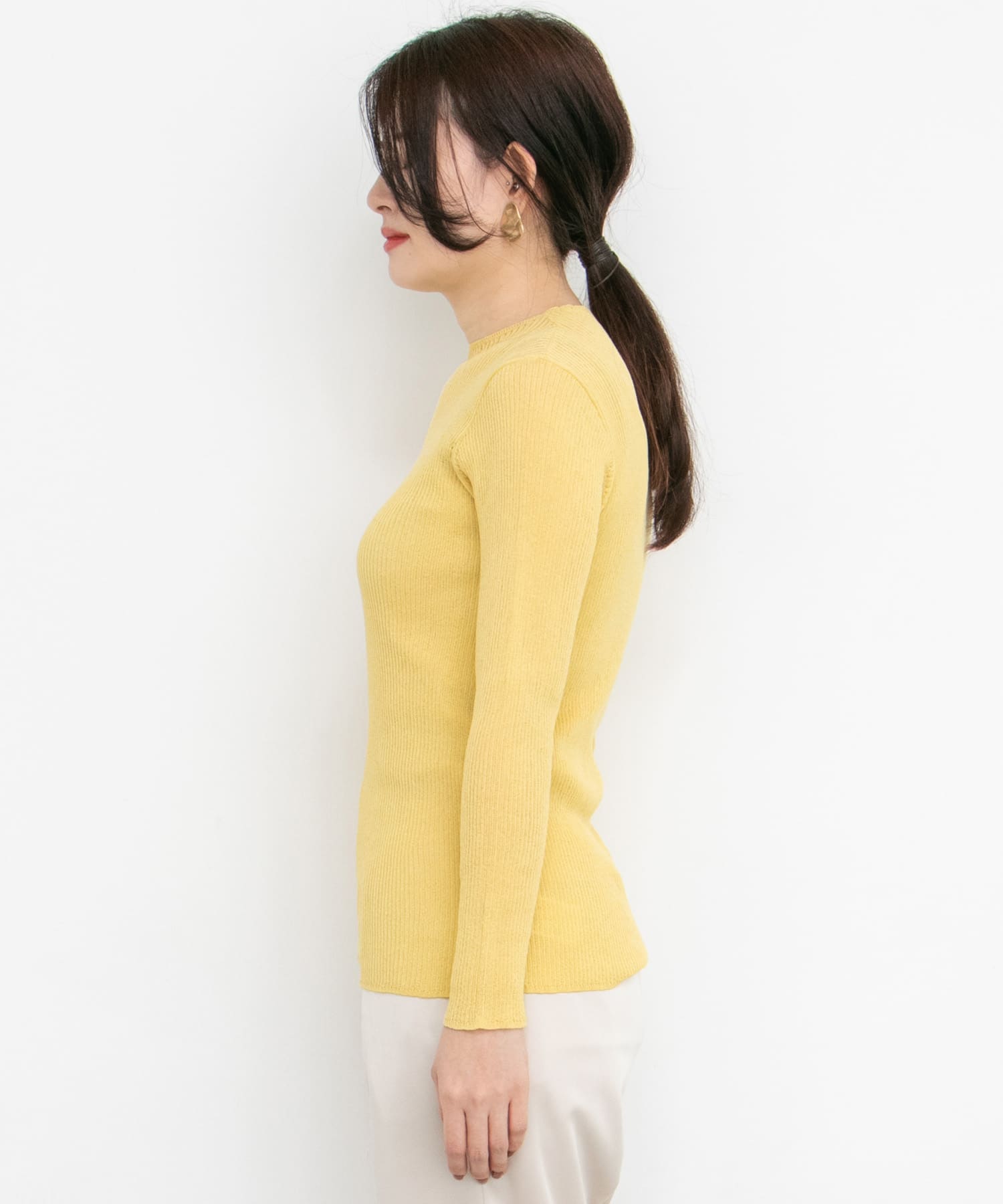 ボトルネックRIBニット∴ YELLOW one