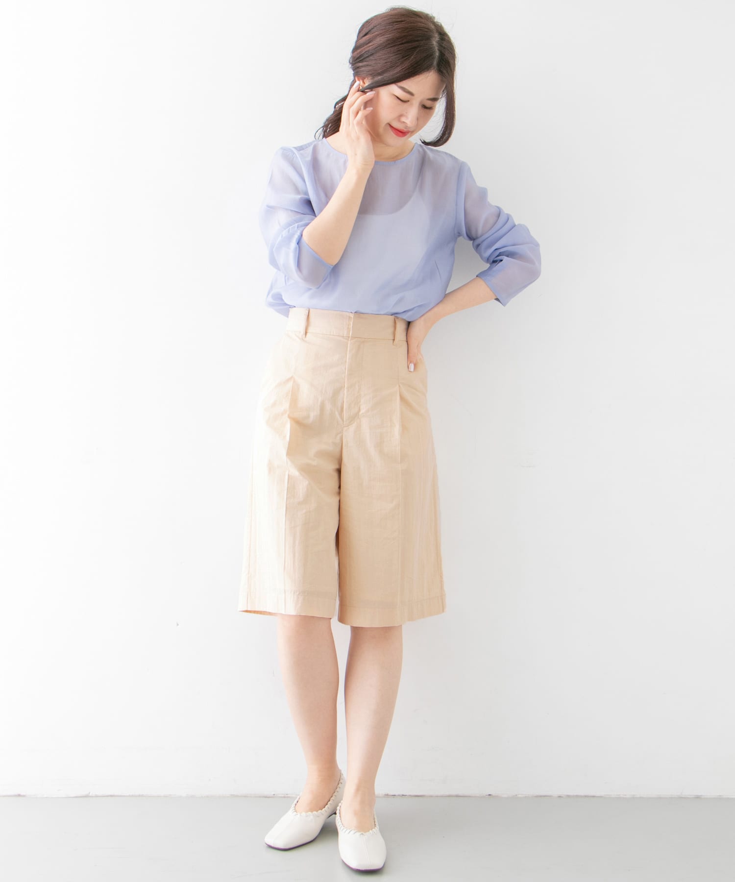 フロントタックハーフパンツ∴ BEIGE one