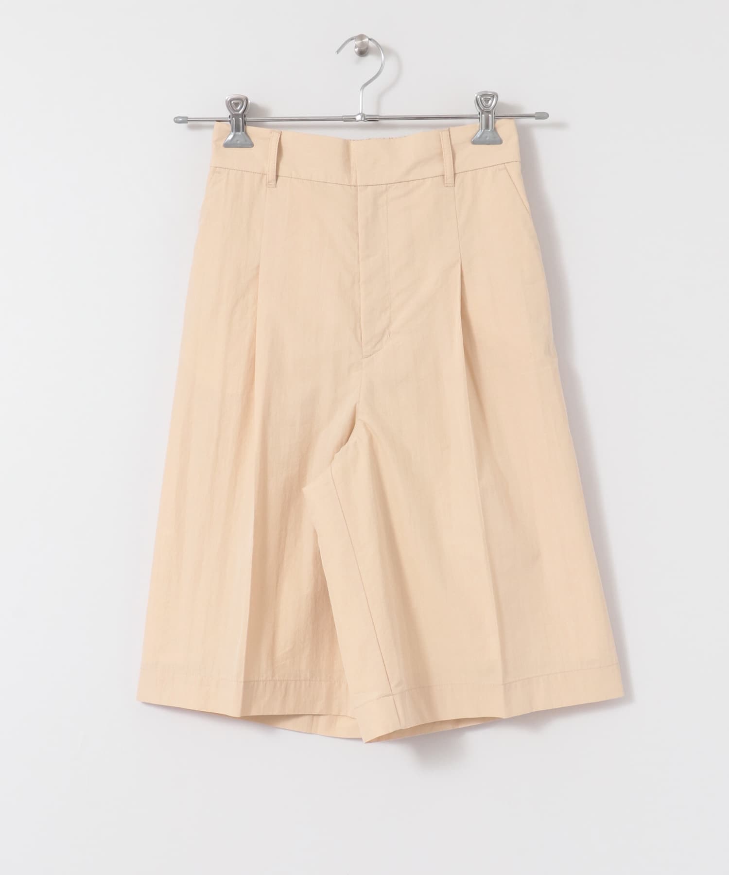 フロントタックハーフパンツ∴ BEIGE one
