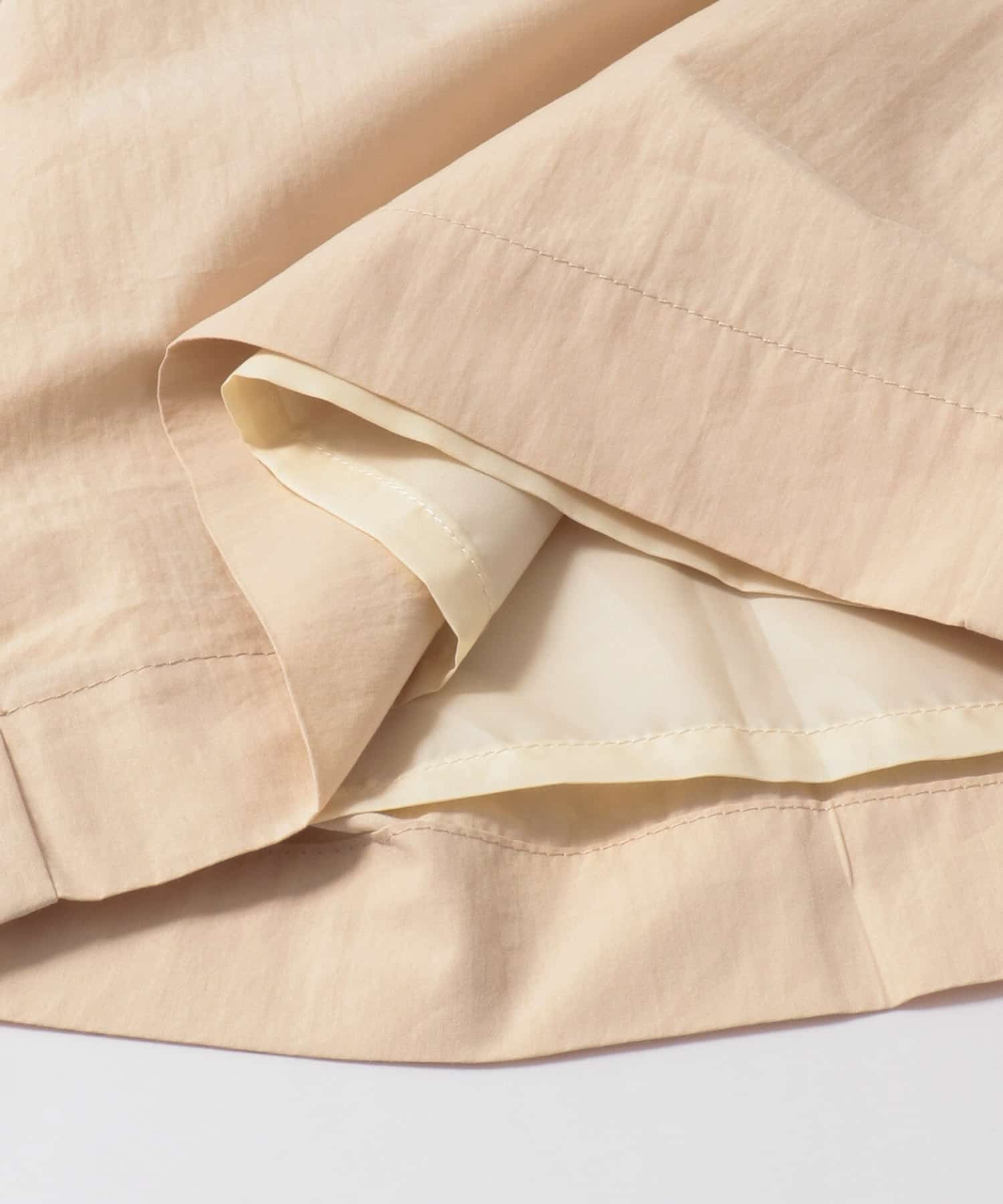 フロントタックハーフパンツ∴ BEIGE one