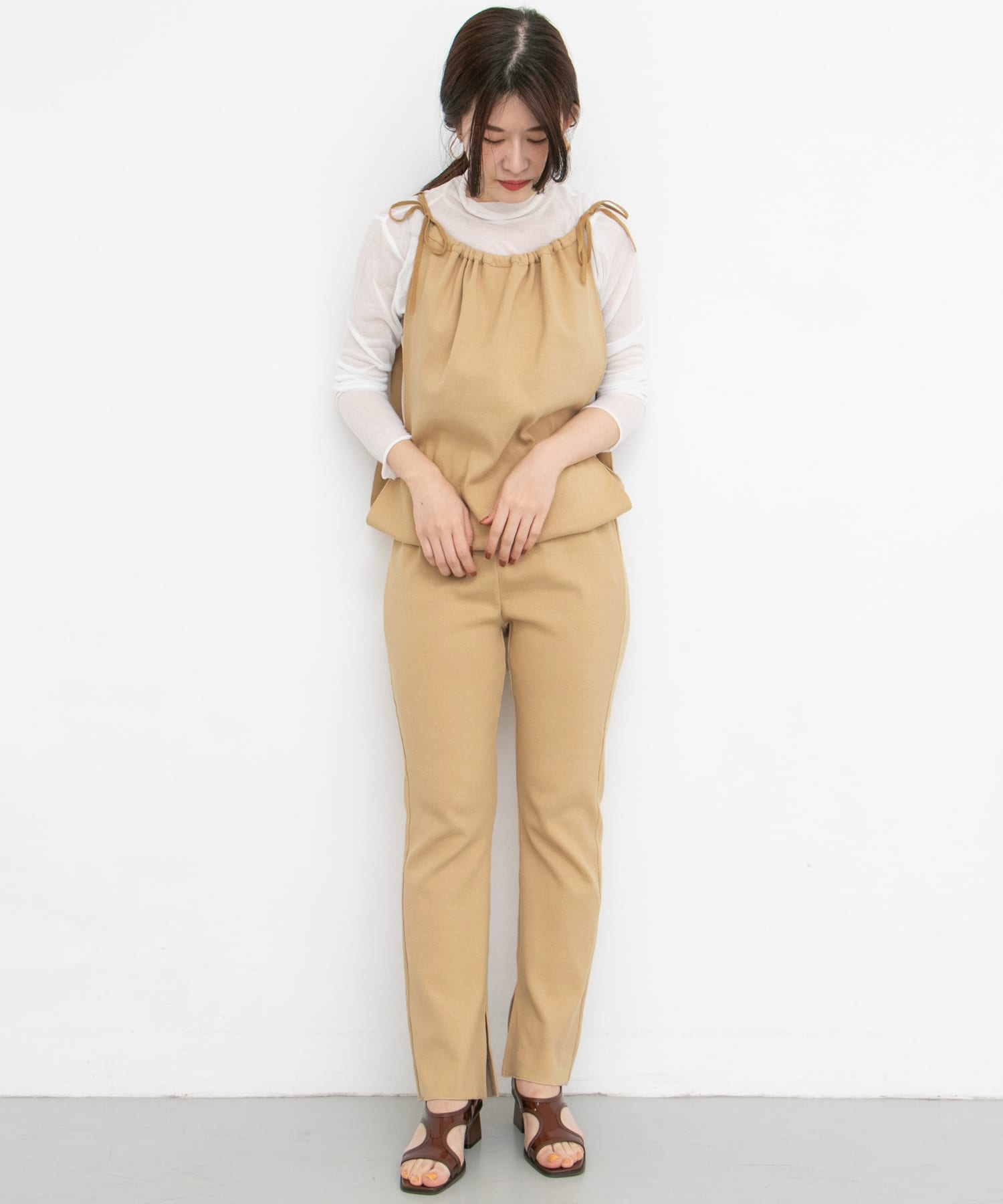 2WAYスカートドッキングカットパンツ∴ BEIGE one