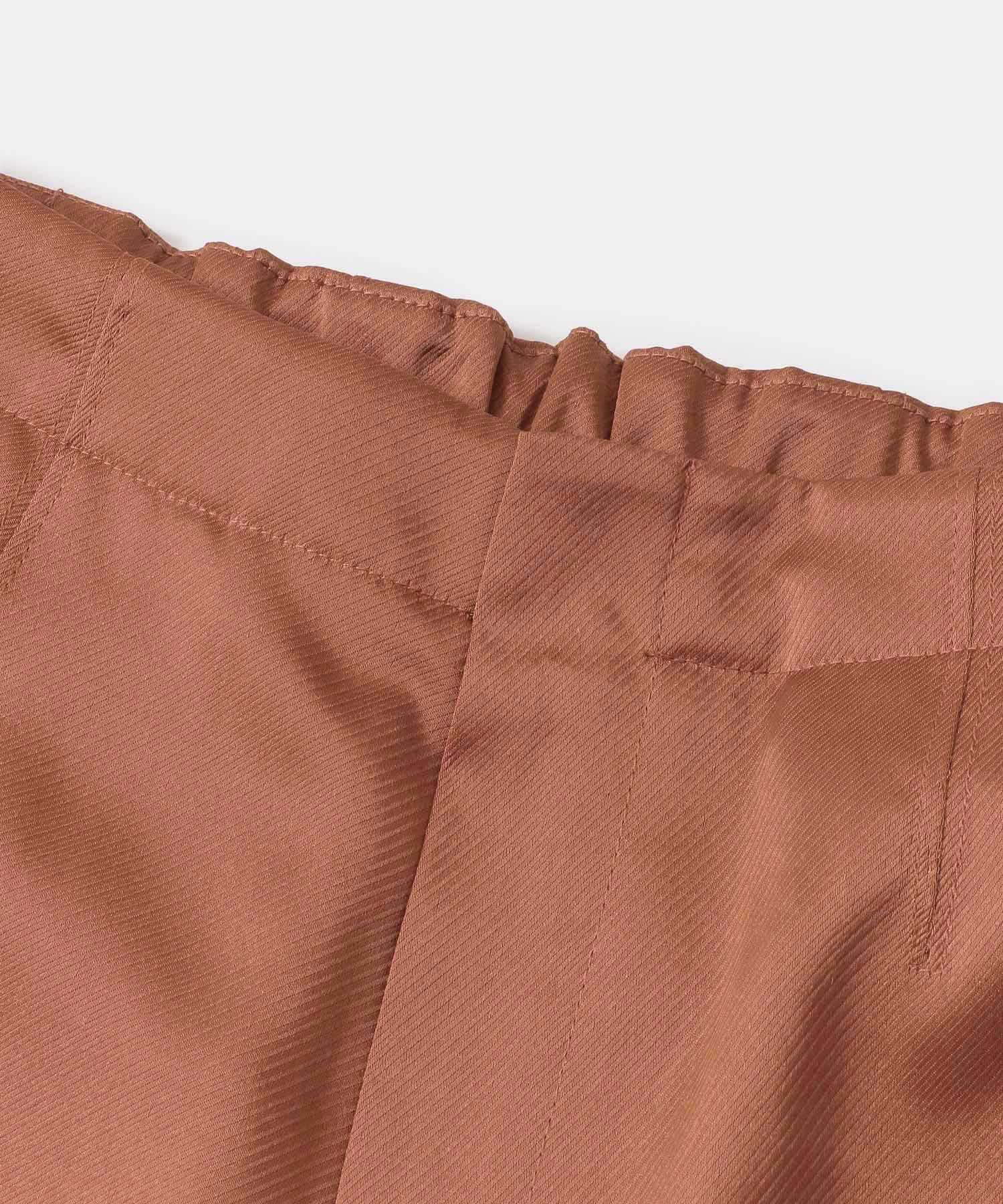 シャイニーセンタープレスパンツ∴ BROWN 36