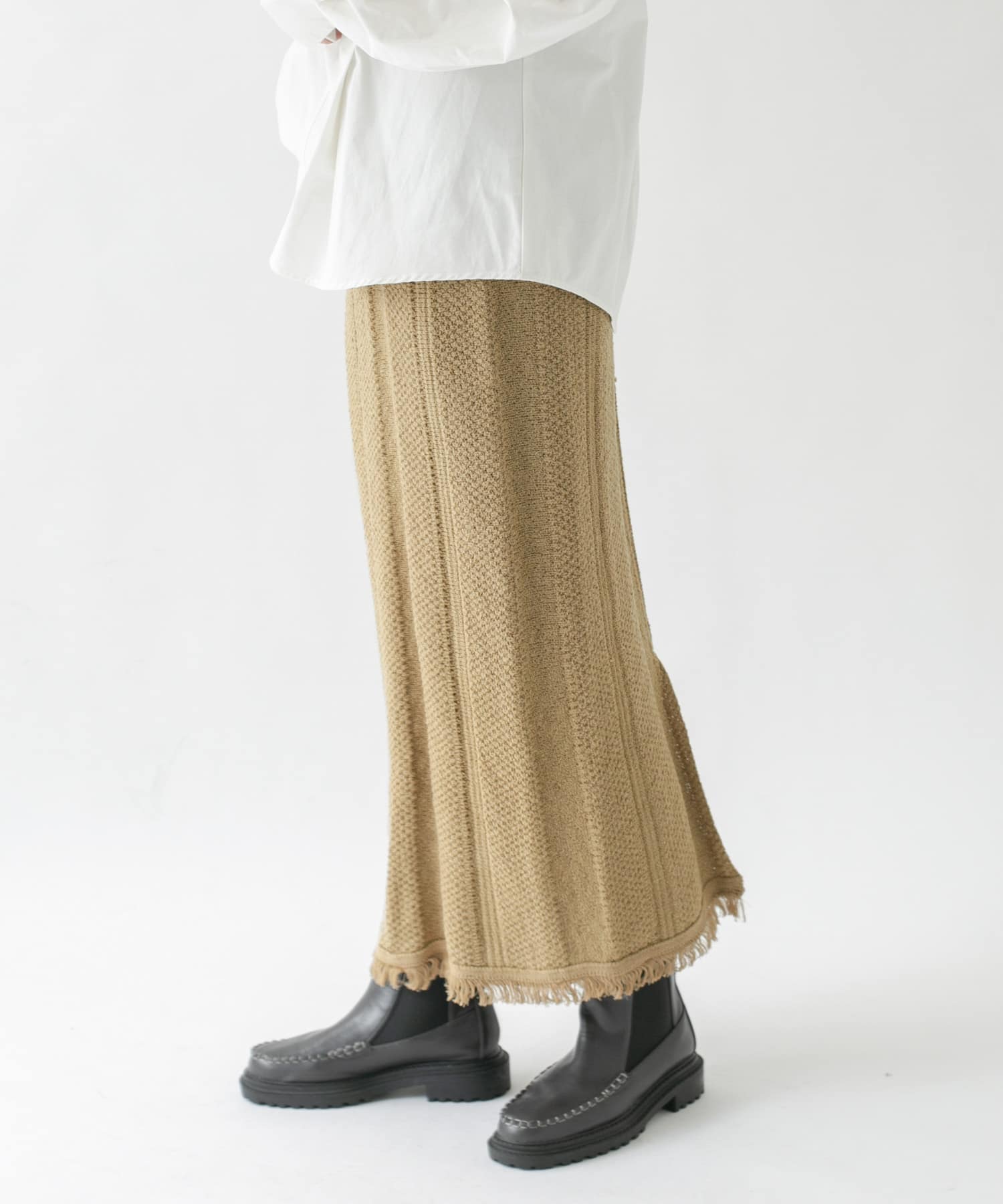タイトフリンジニットスカート BEIGE one