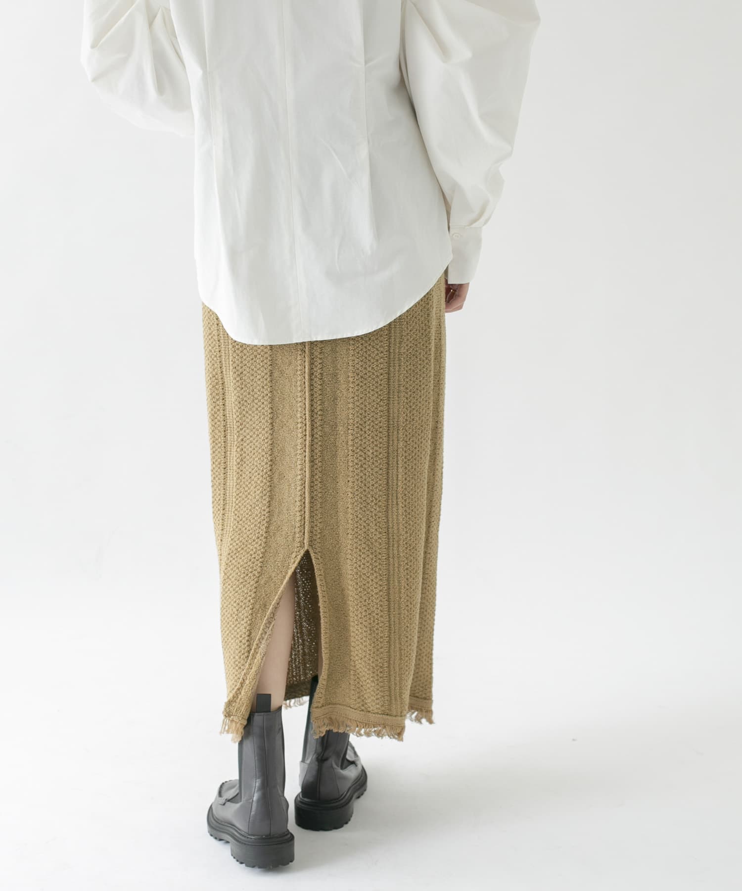 タイトフリンジニットスカート BEIGE one