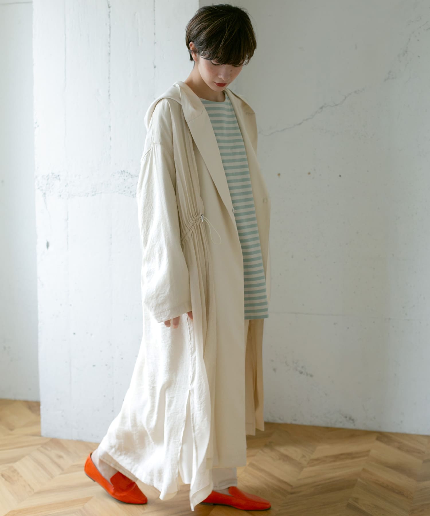 レイヤードフーディーコート IVORY one