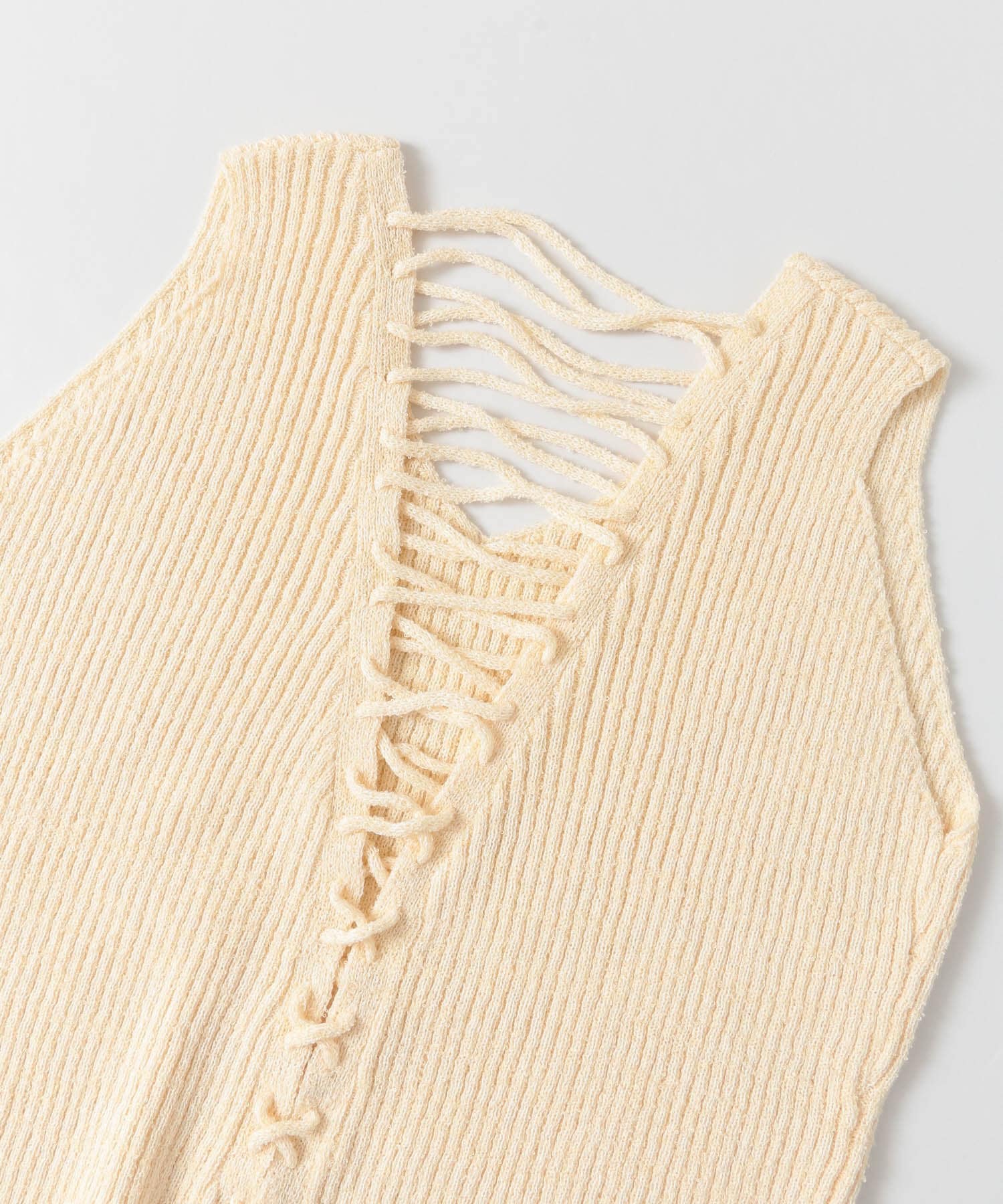 BACKレースアップニットプルオーバー∴ IVORY one