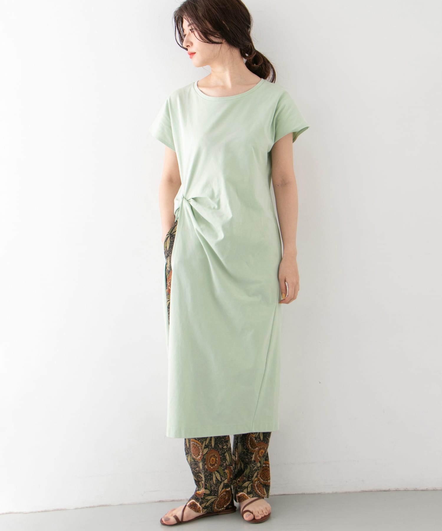 UR TECH スリットTシャツワンピース∴