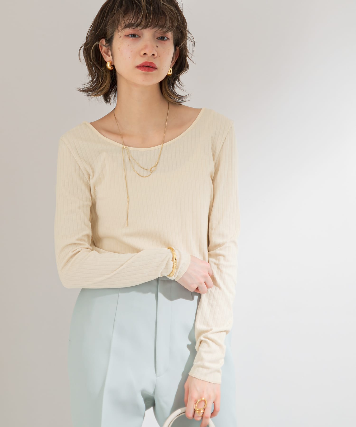 IVORY