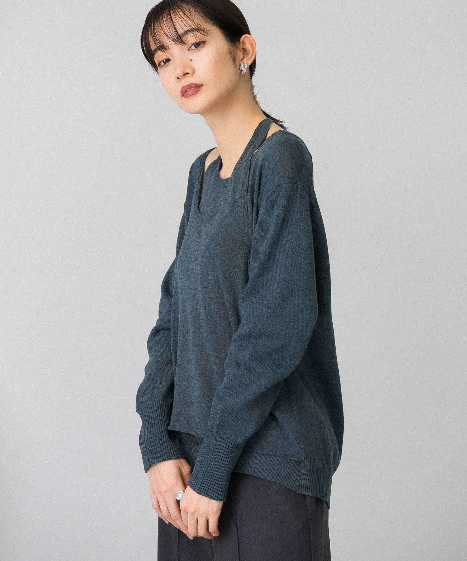 ホルターネックレイヤードニット D.GREEN one