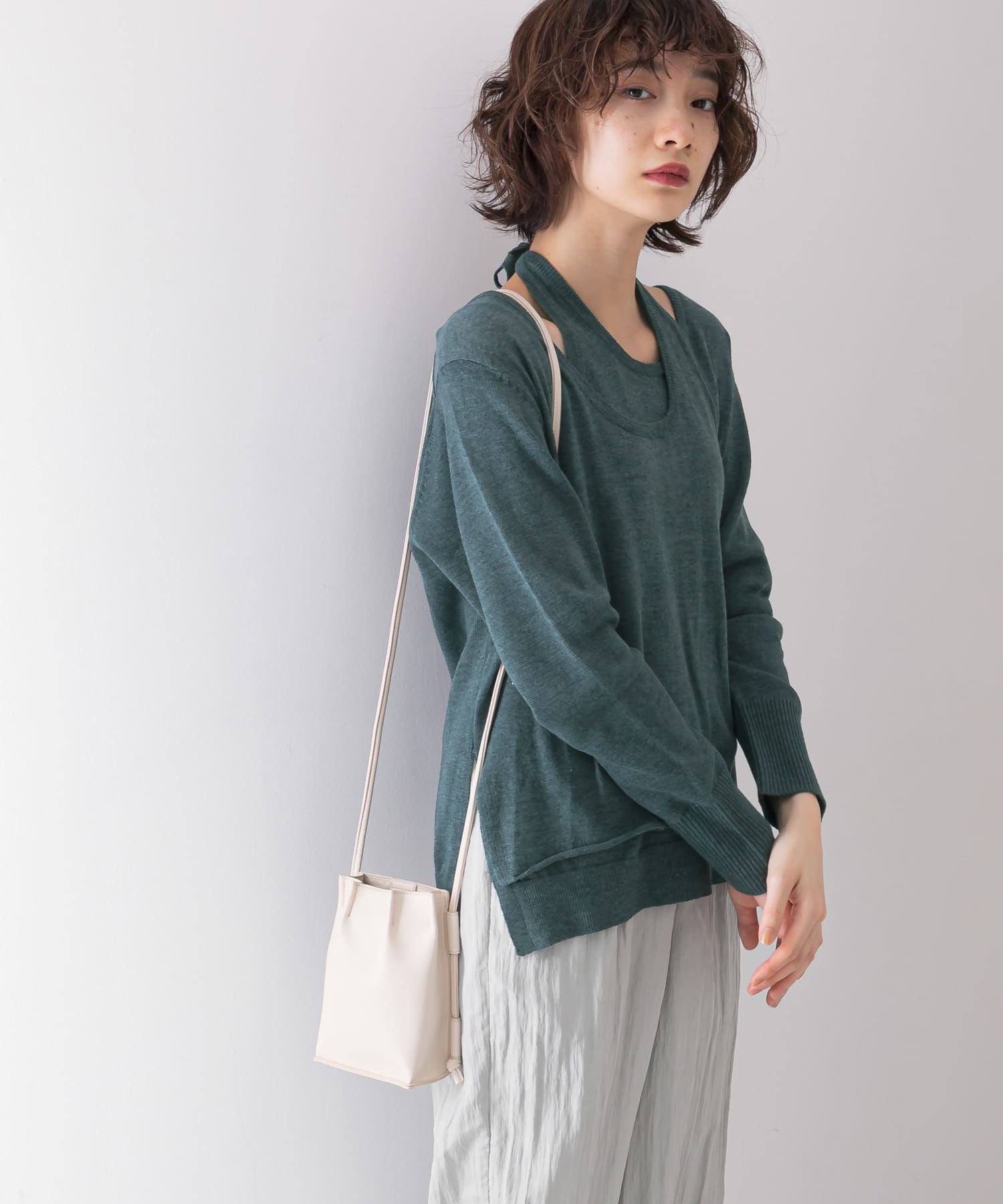 ホルターネックレイヤードニット D.GREEN one