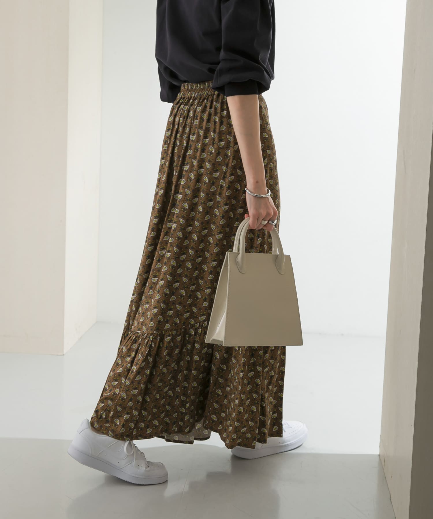 プリントロングティアードスカート BROWN one