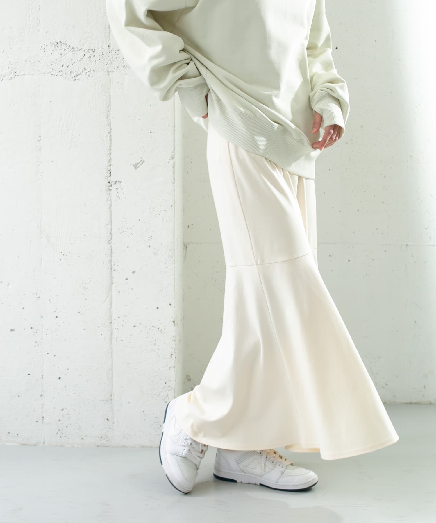 マーメイドラインカットスカート OFF one