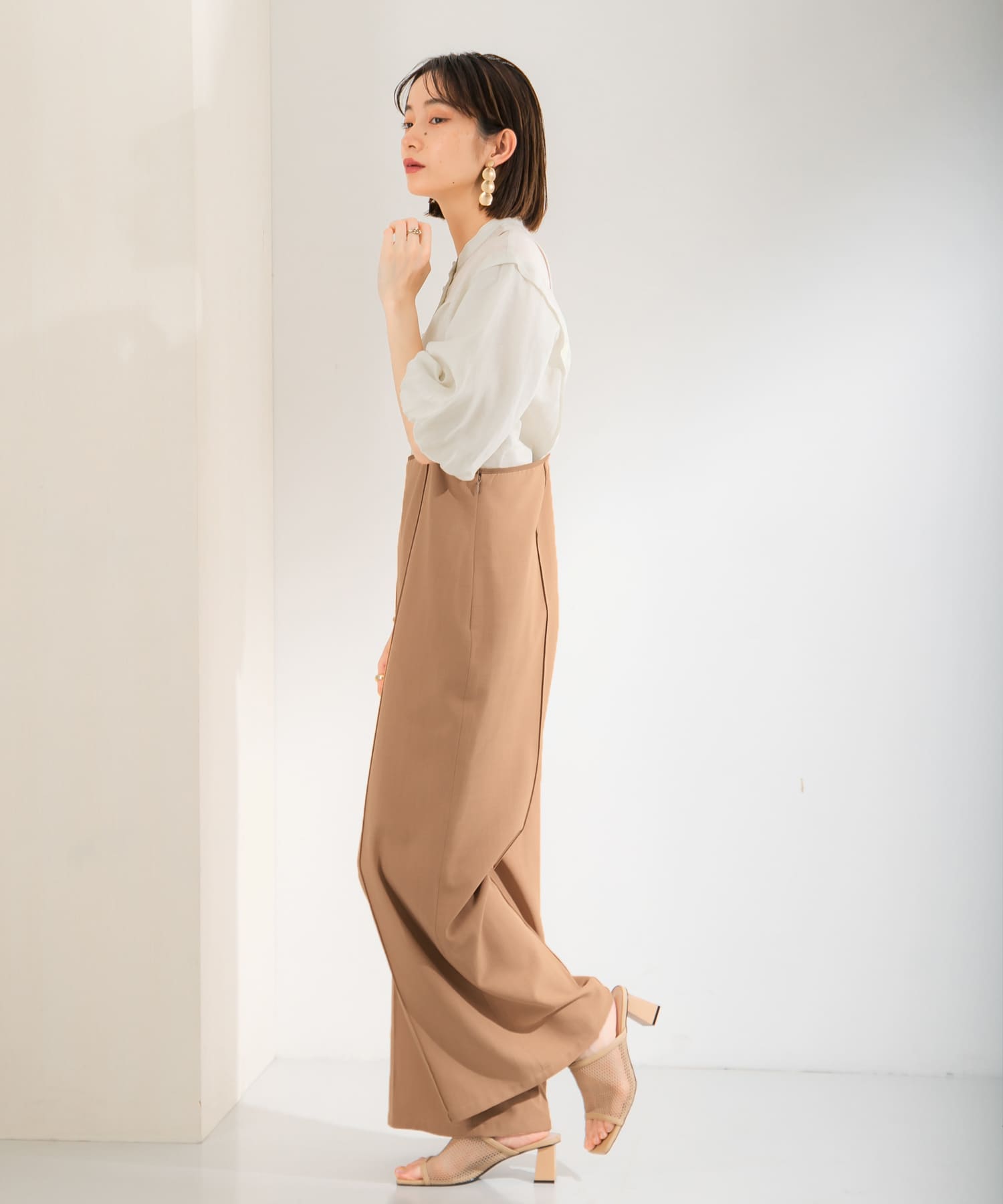ピンタックハイウエストサロペット BROWN one