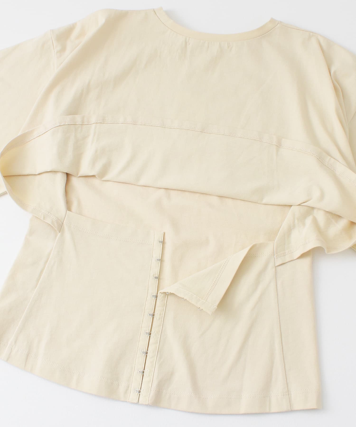 BACKホックTシャツ CREAM one