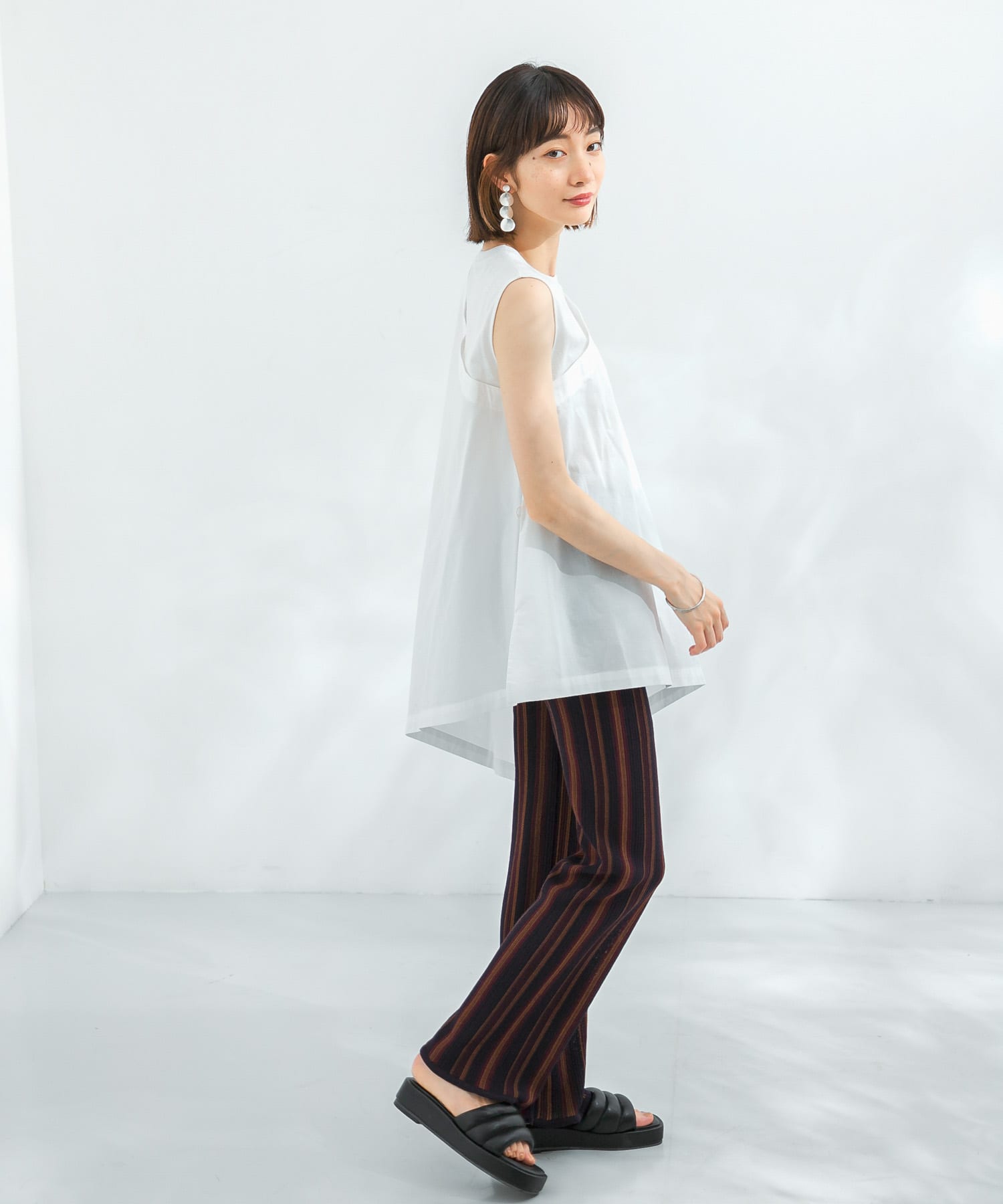 マントドッキングアシメブラウス OFF one