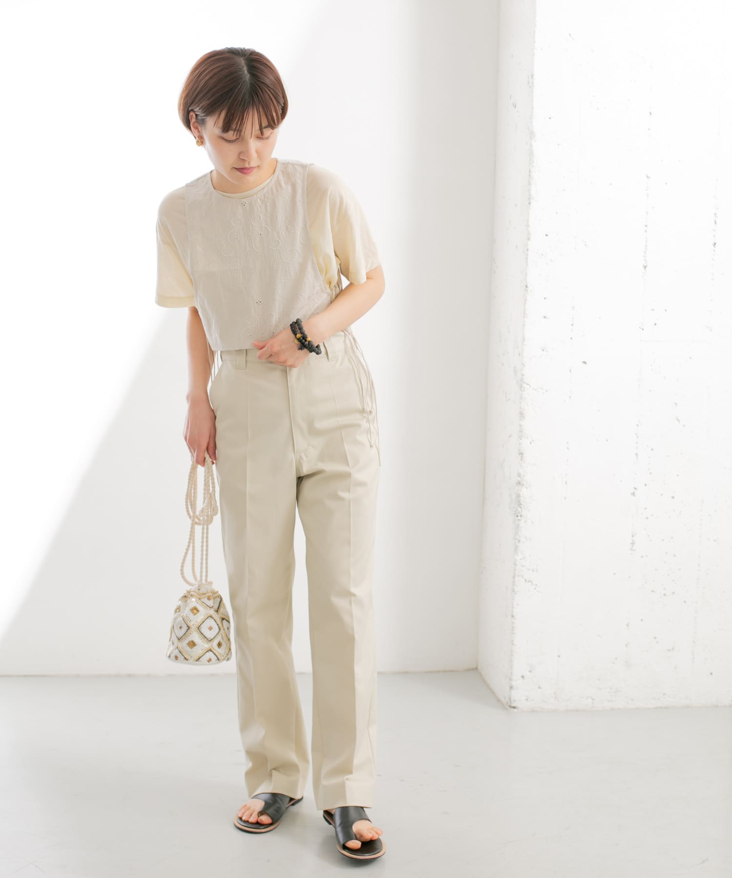 センタープレススタンダードパンツ BEIGE 36