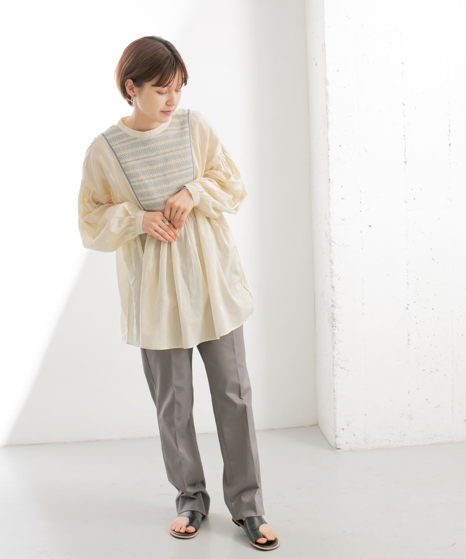 センタープレススタンダードパンツ M.GRAY 36