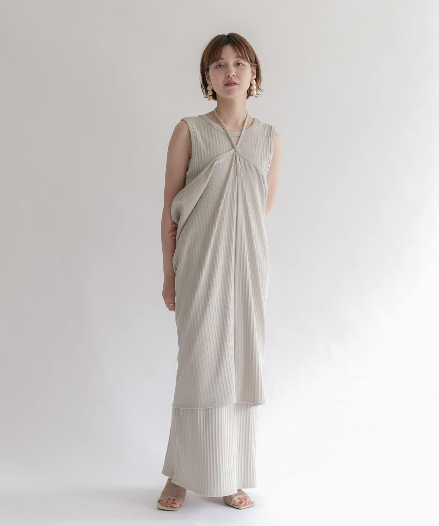 マルチウェイランダムリブセットワンピース BEIGE one