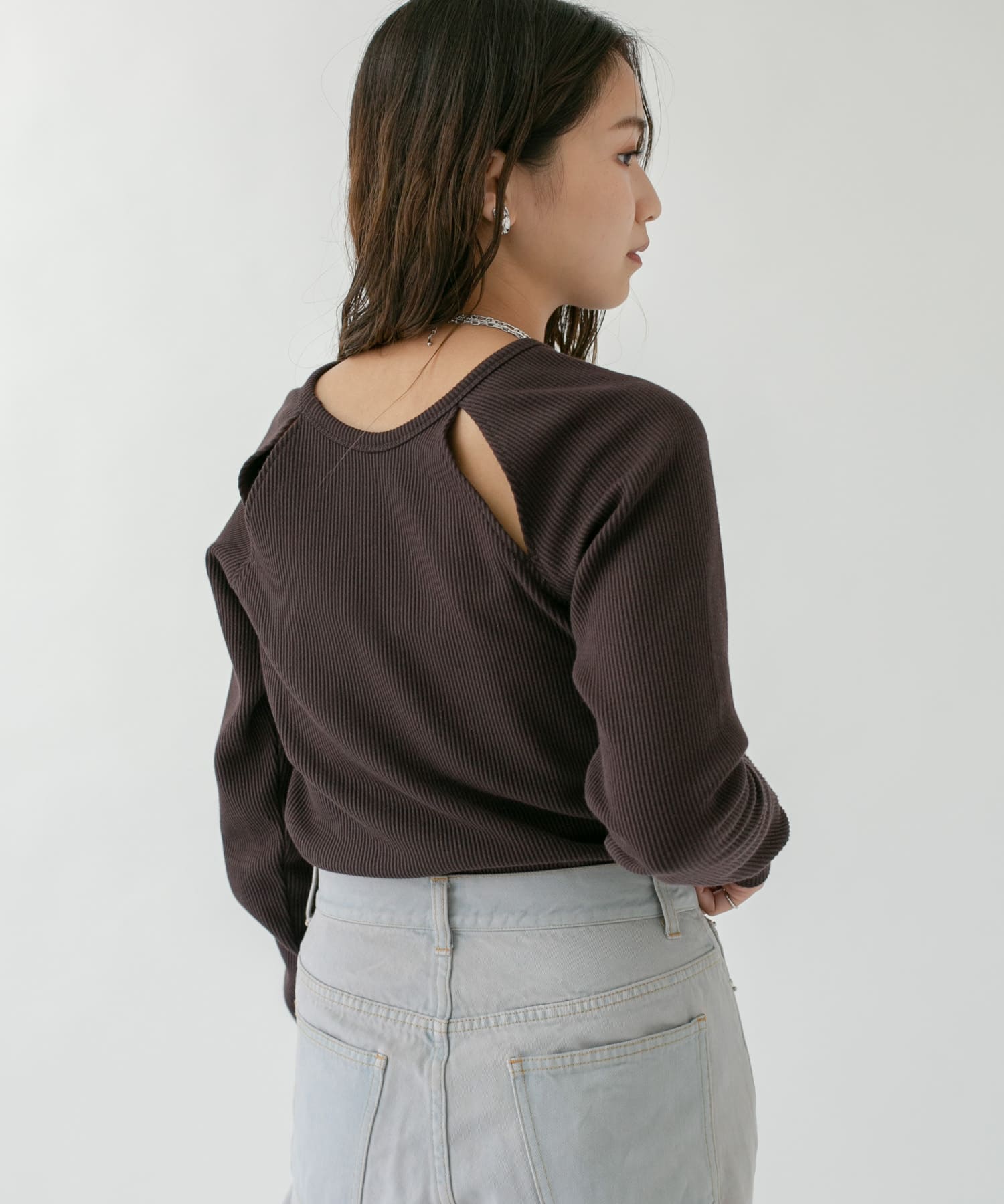 ラグランラインオープンカットソー D.BROWN one