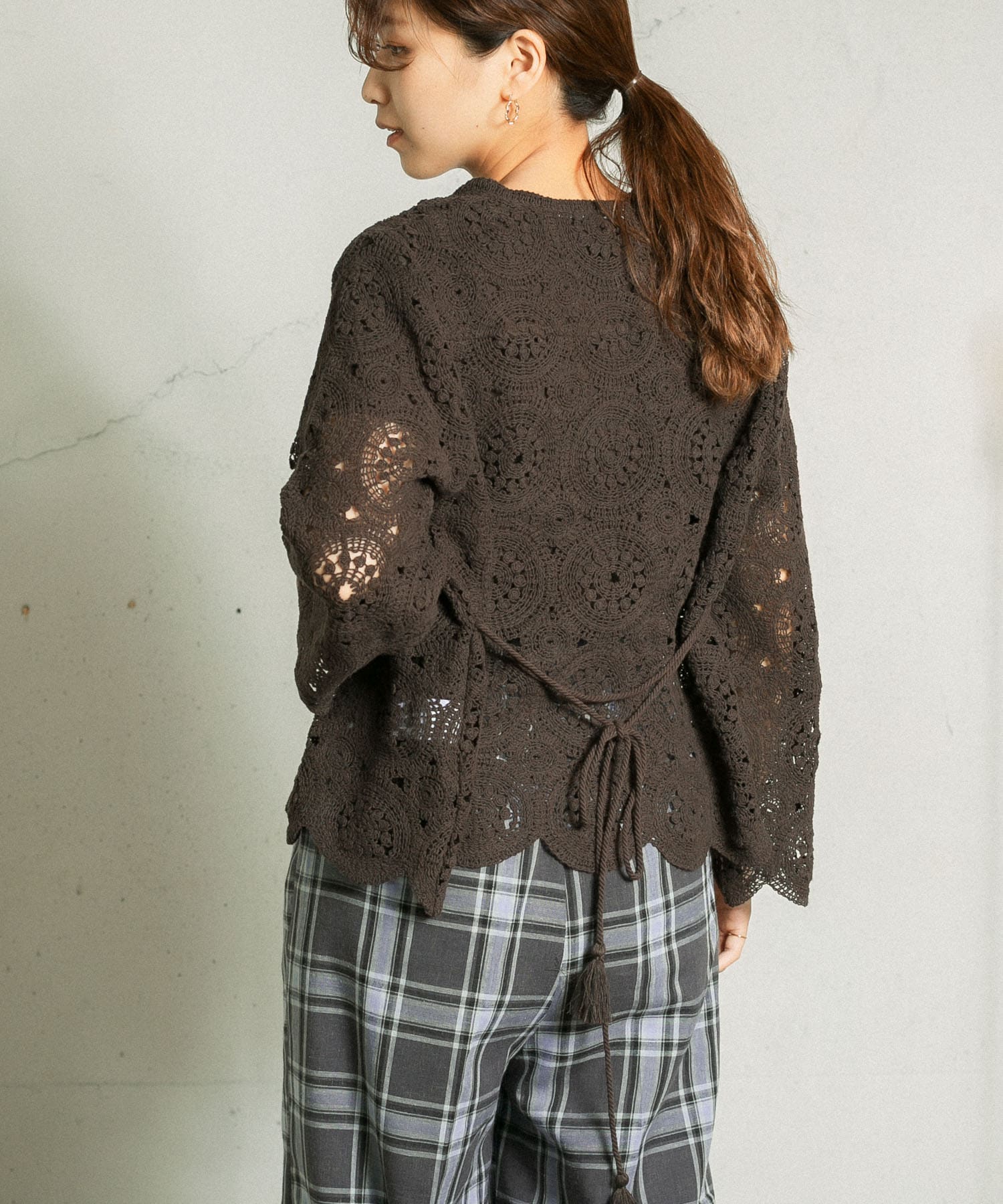 アイレットサークルレースカーディガン D.BROWN one
