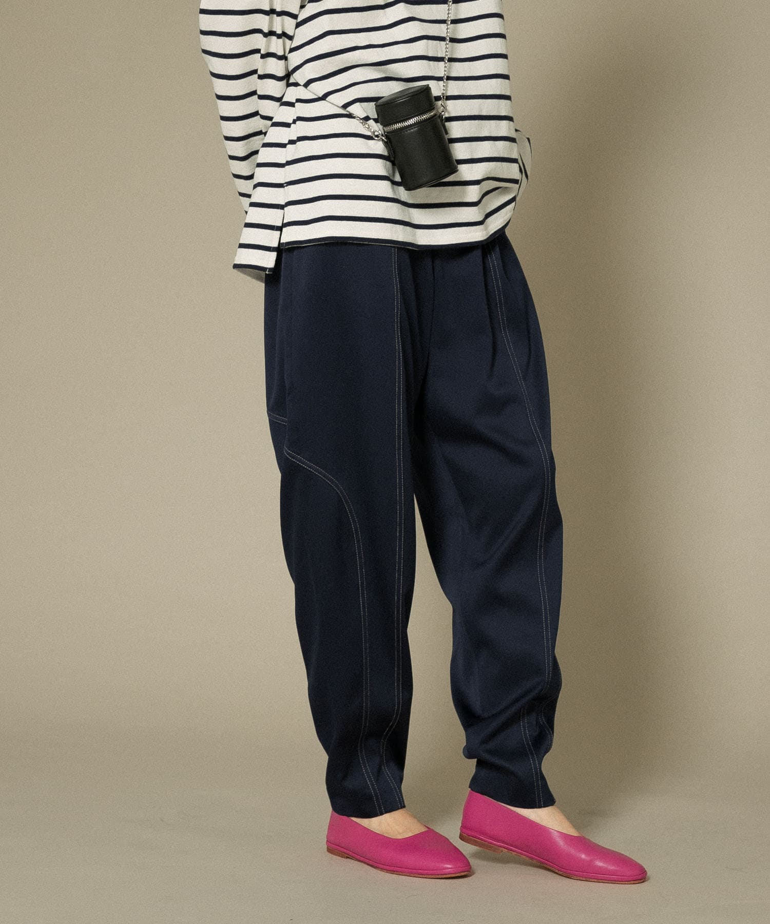 配色ステッチカーブパンツ NAVY one