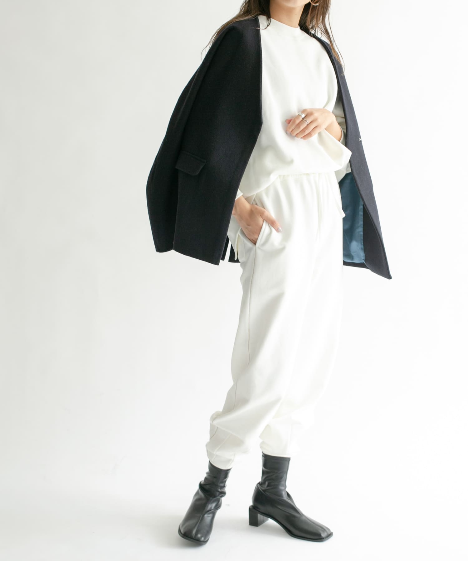フィラメントスウェットパンツ OFF one