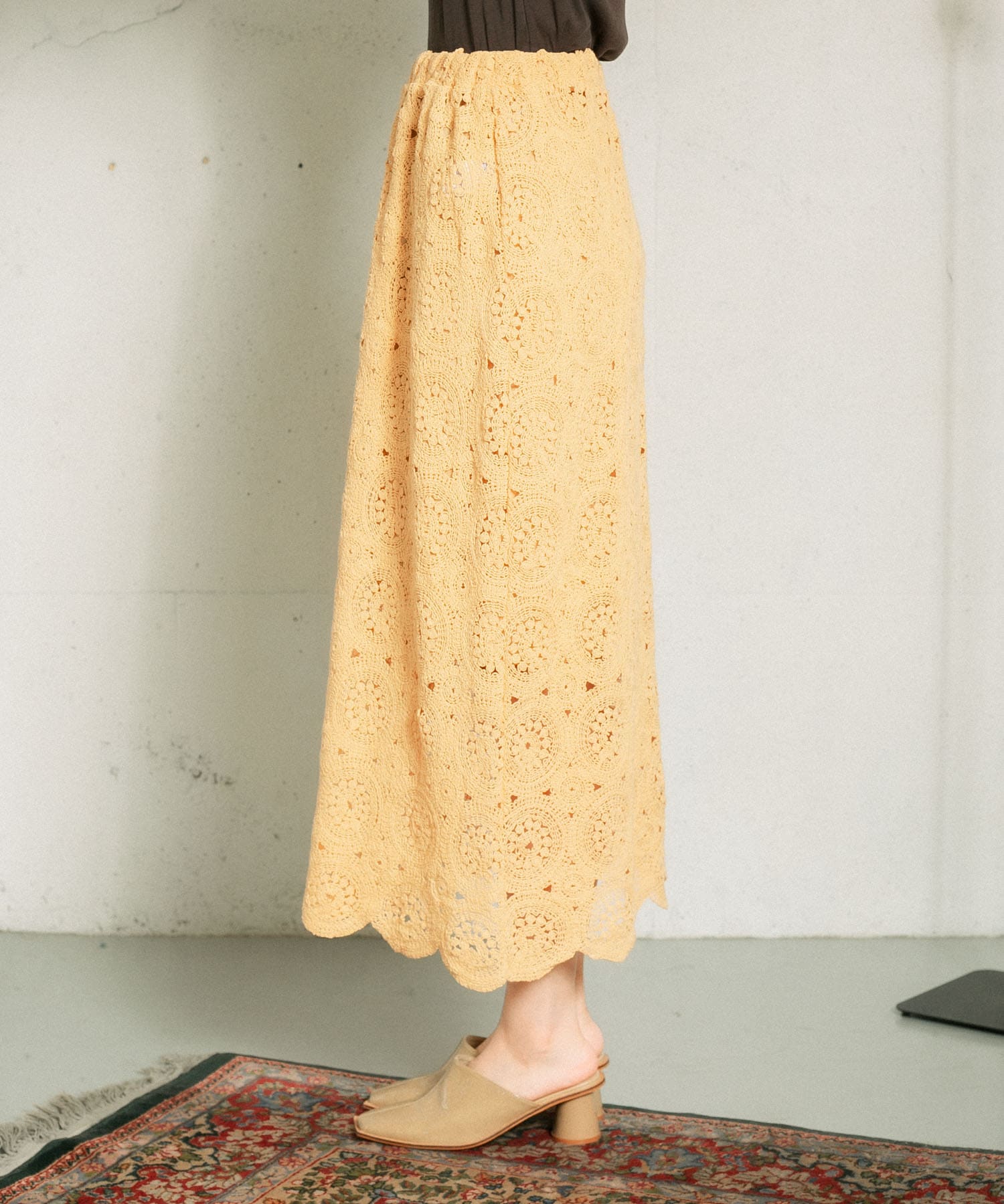 アイレットサークルレーススカート APRICOT one