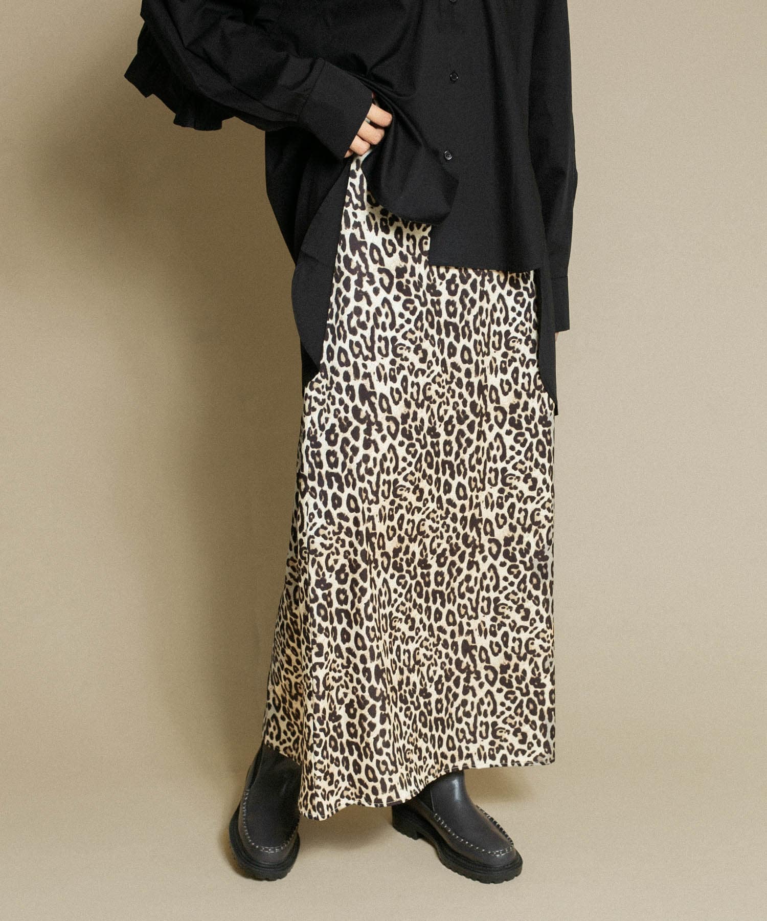 Aラインロングスカート LEOPARD one