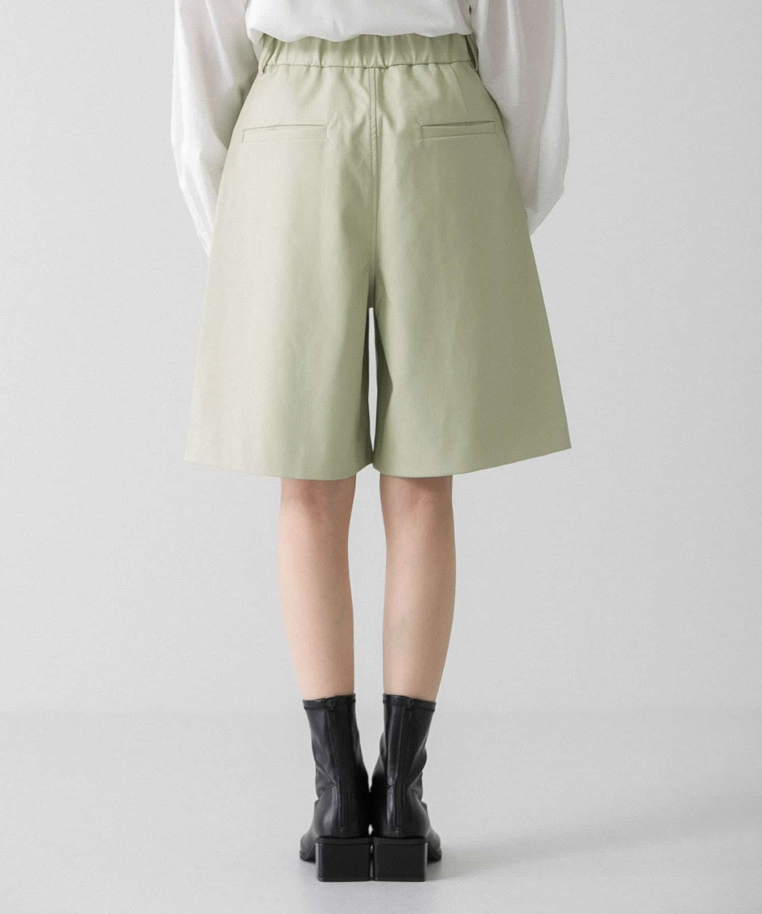 フェイクレザーショートパンツ PISTACHIO one