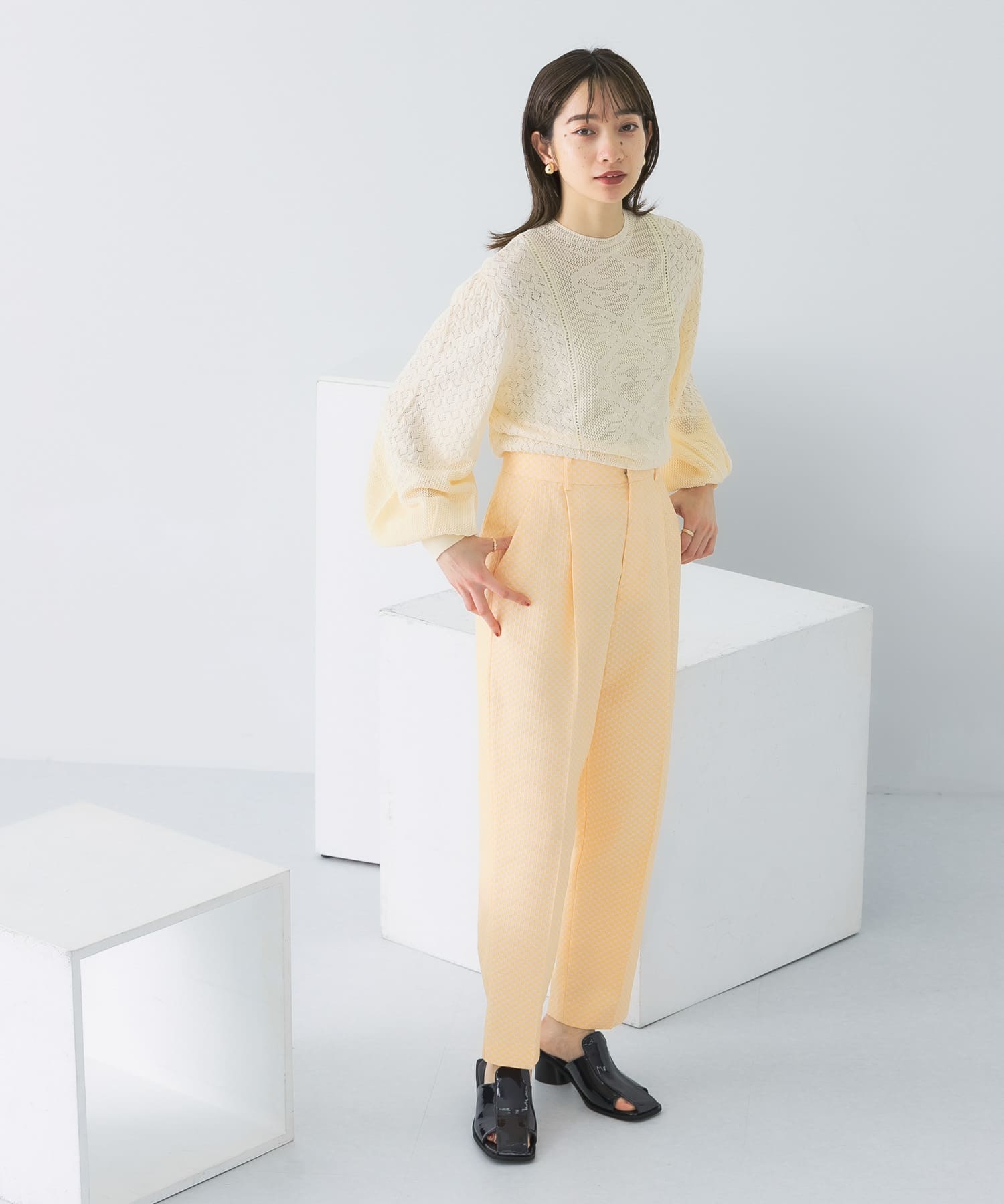IVORY
