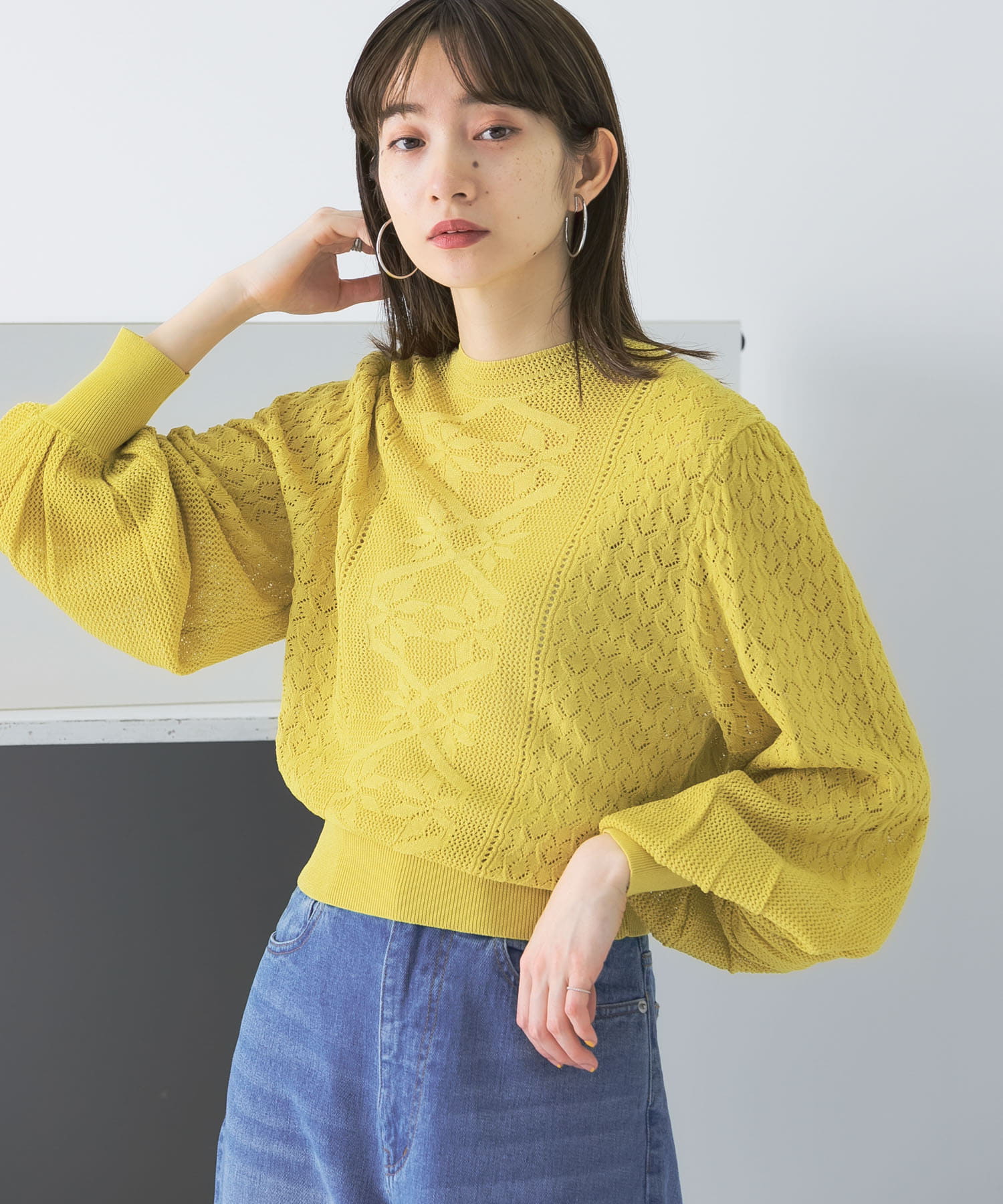 ボリュームスリーブパターン編みニット YELLOW one
