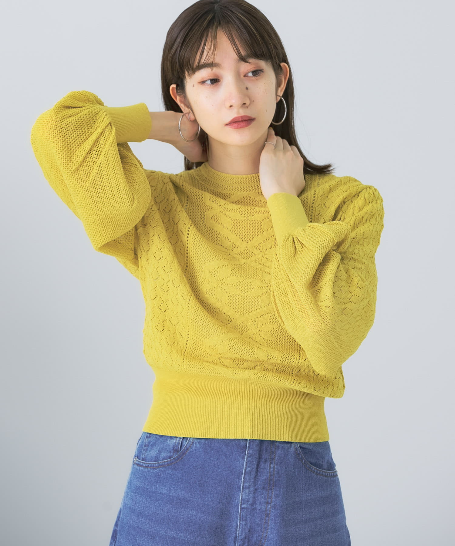 ボリュームスリーブパターン編みニット YELLOW one