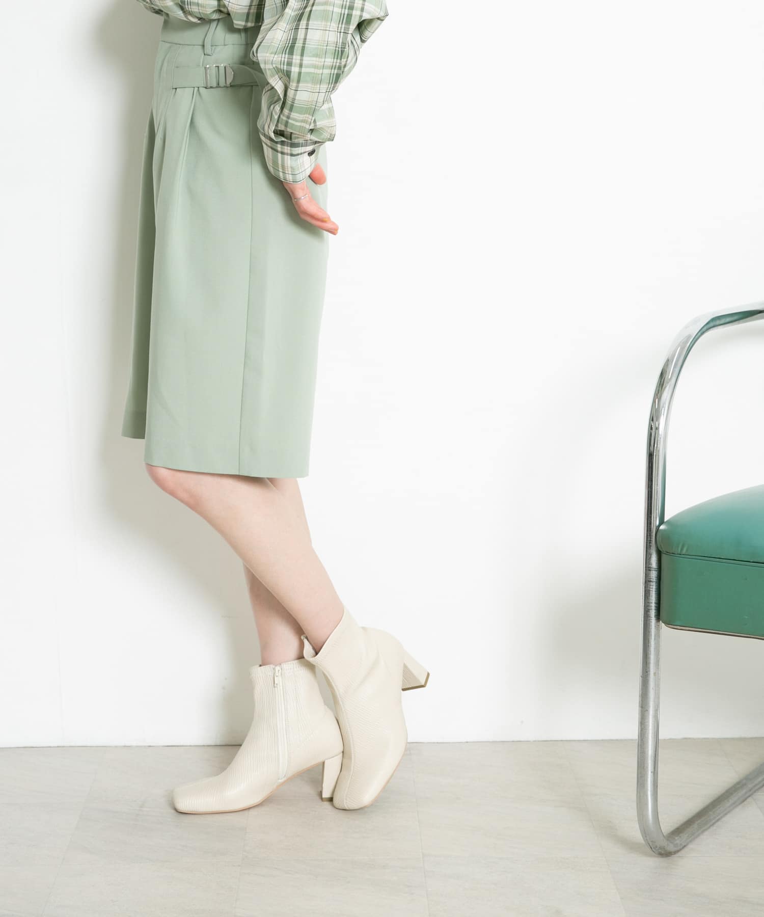 サイドベルトハーフパンツ MOSS GREEN one