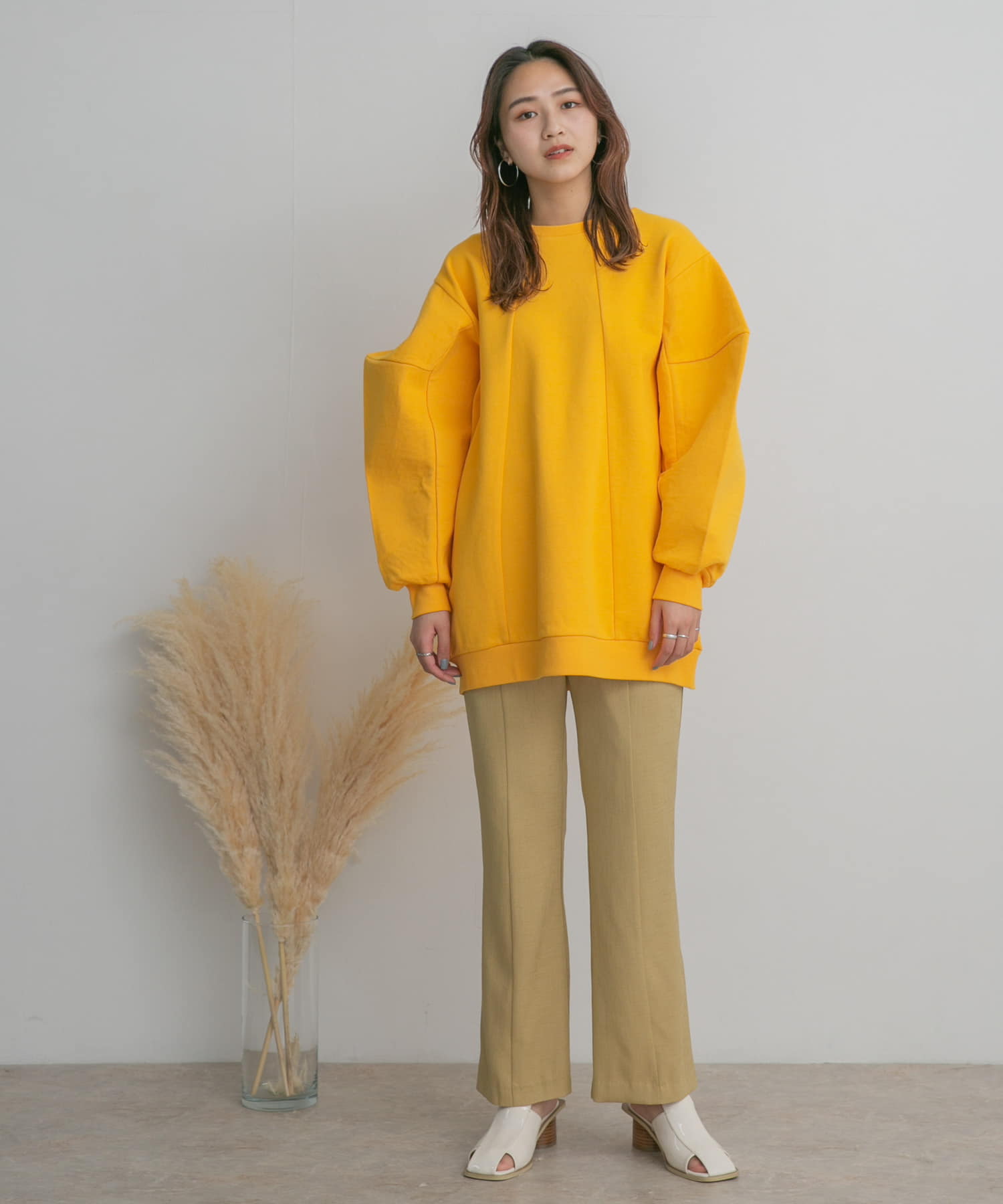 サイドスリットフレアパンツ YELLOW BEG one