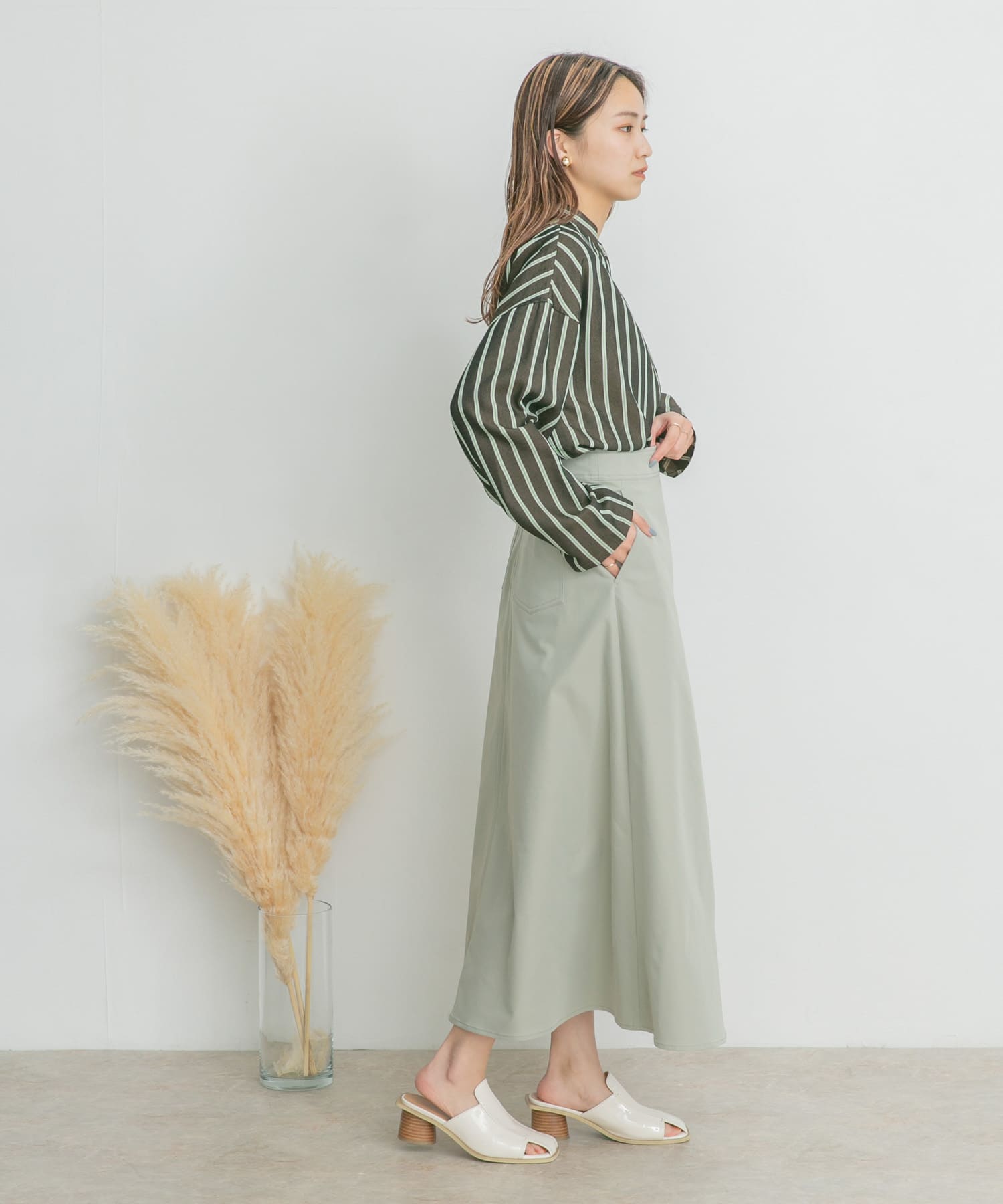 ツイルフレアロングスカート L.KHAKI one