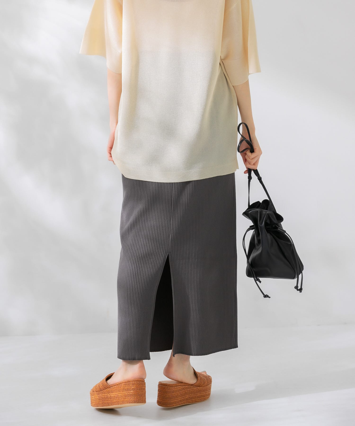 身長：159cm サイズ：one