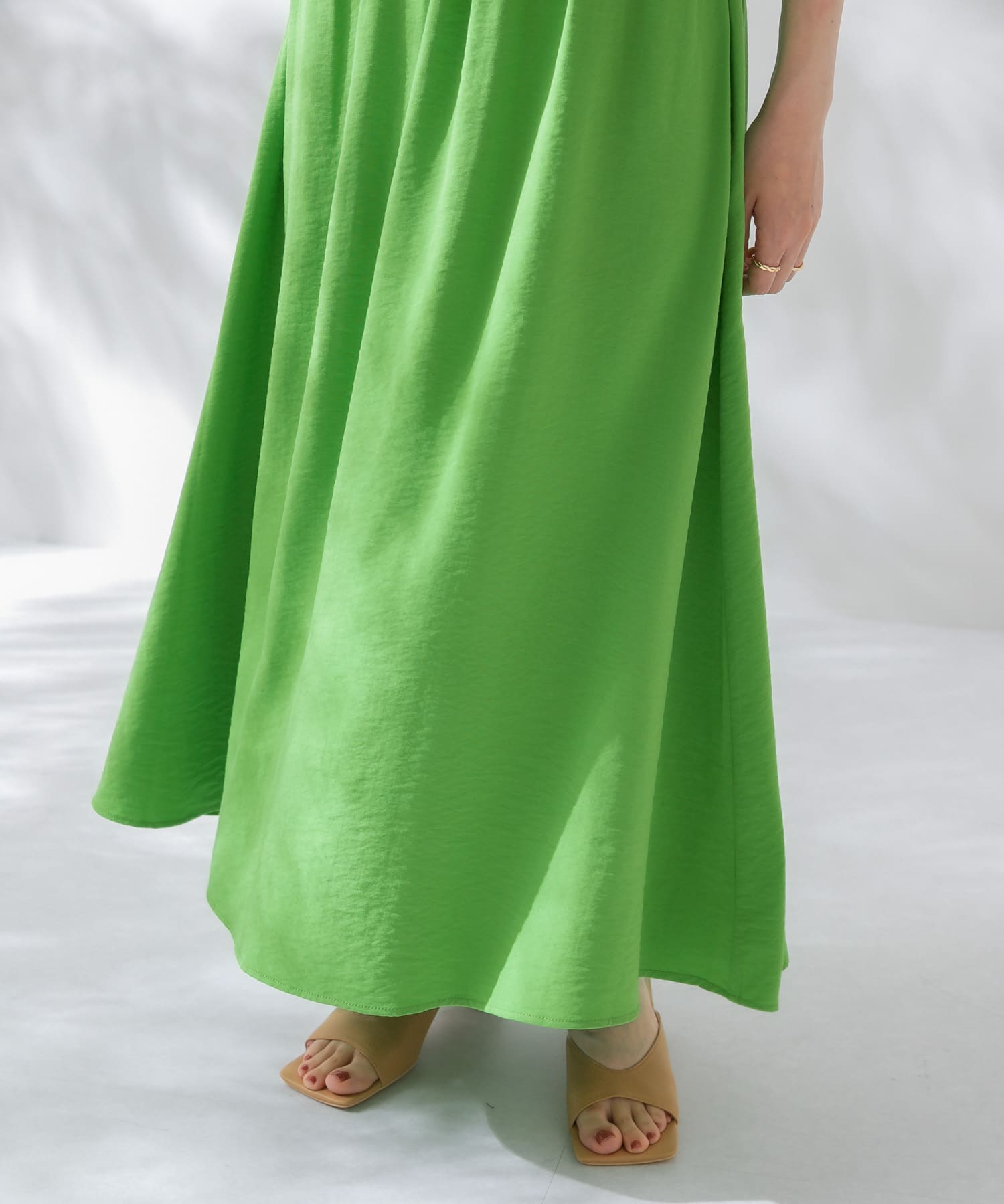 L.GREEN