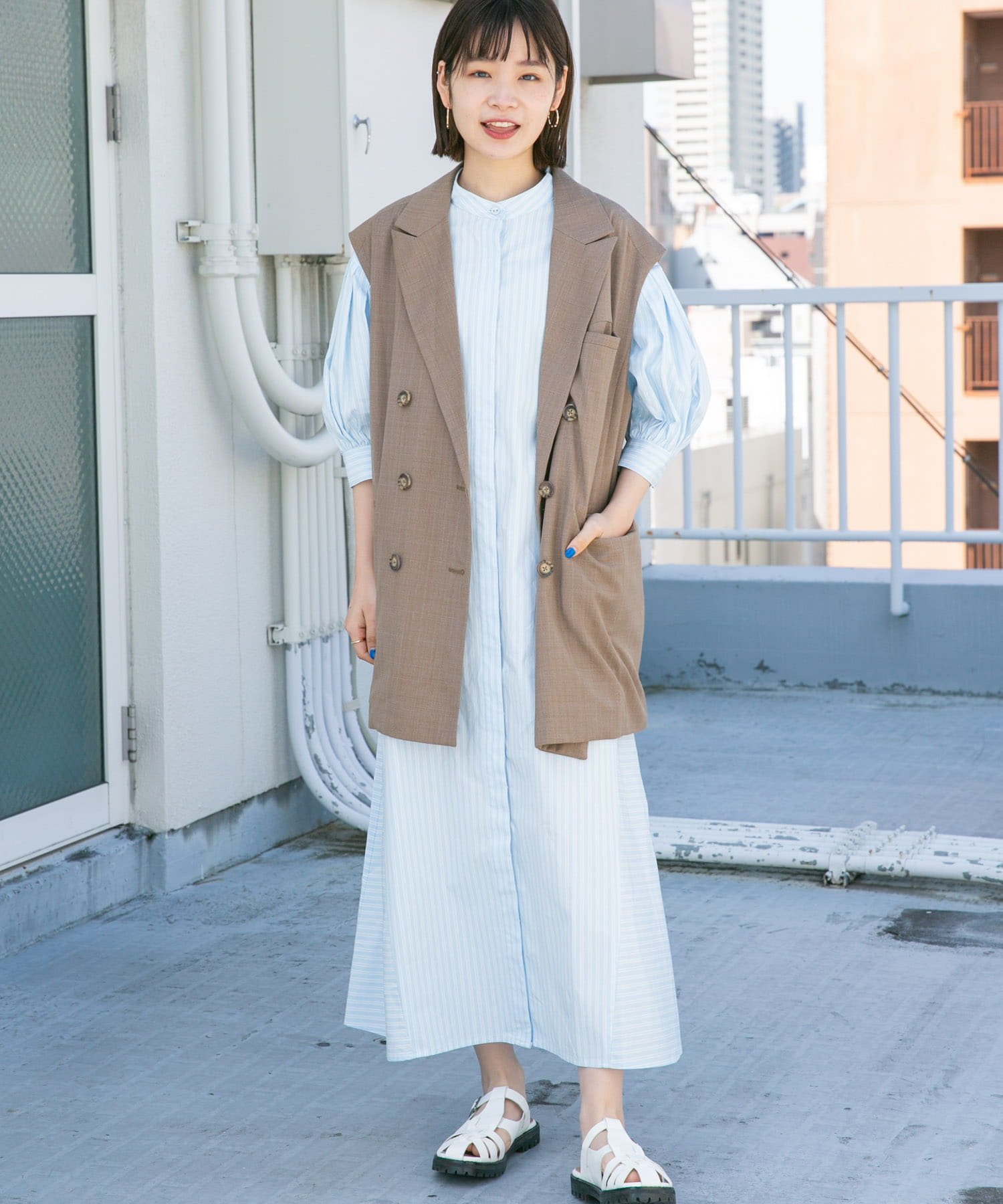 ストライプパフスリーブワンピース L.BLUE one