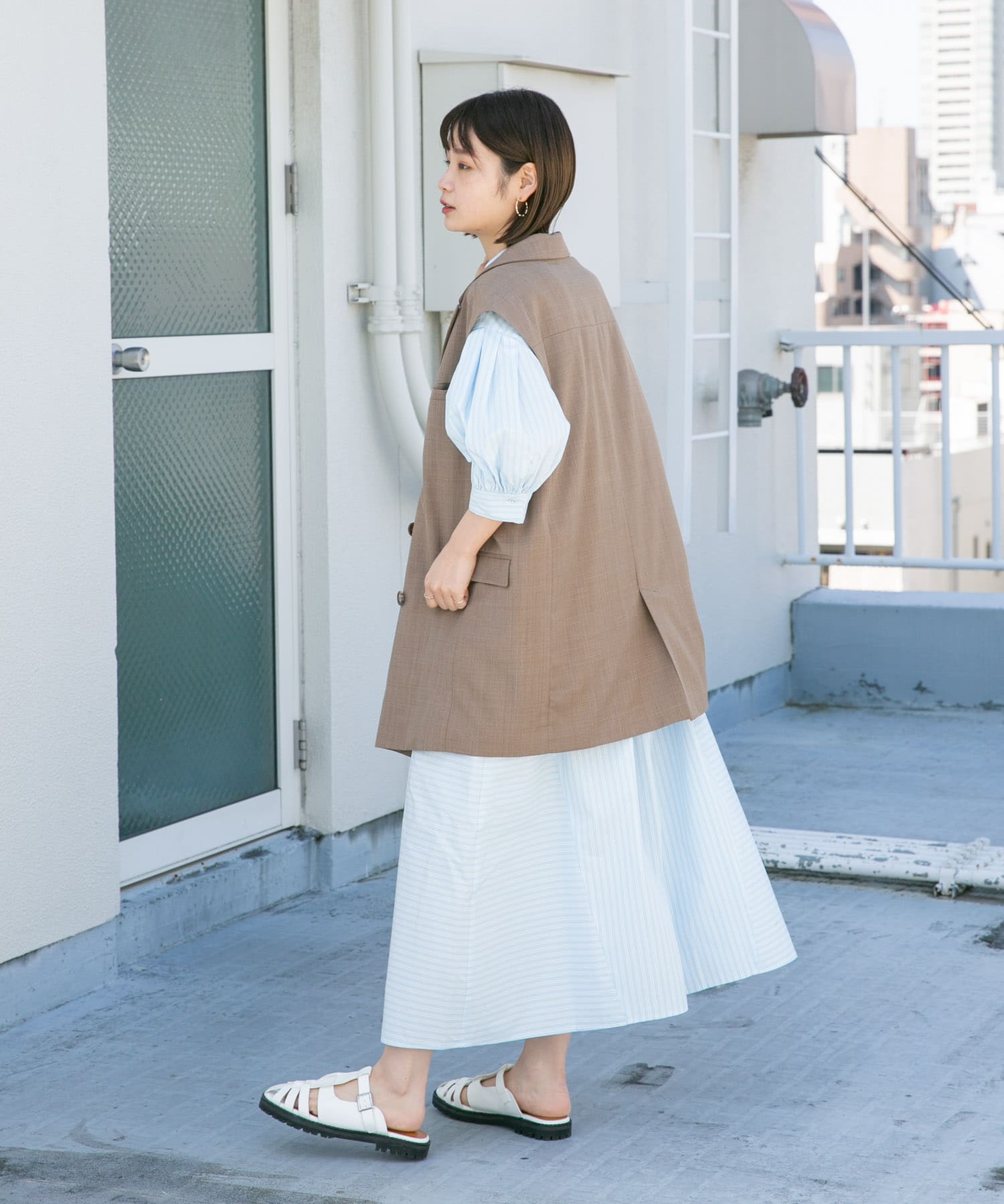 ストライプパフスリーブワンピース L.BLUE one