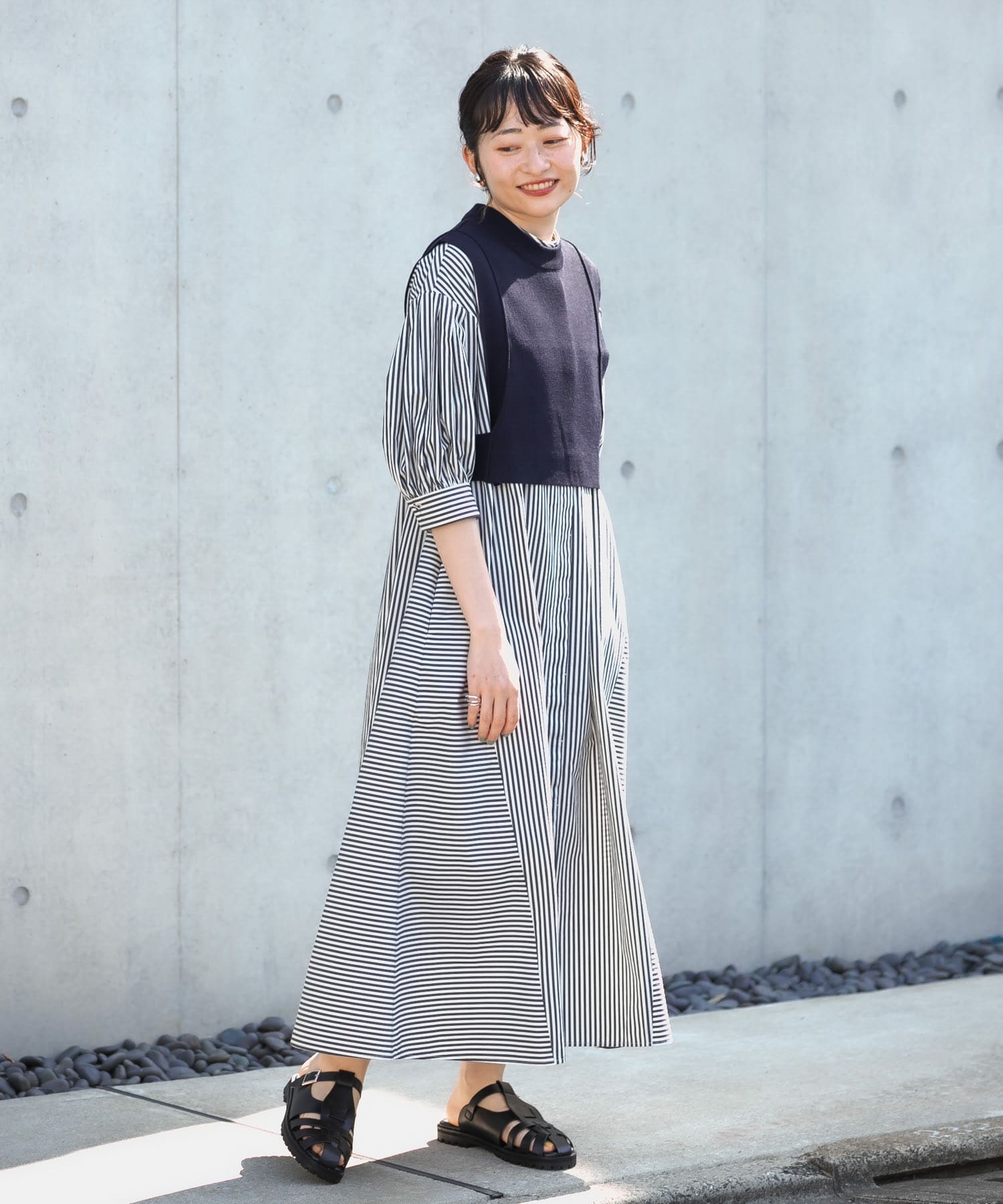 ストライプパフスリーブワンピース BLACK one