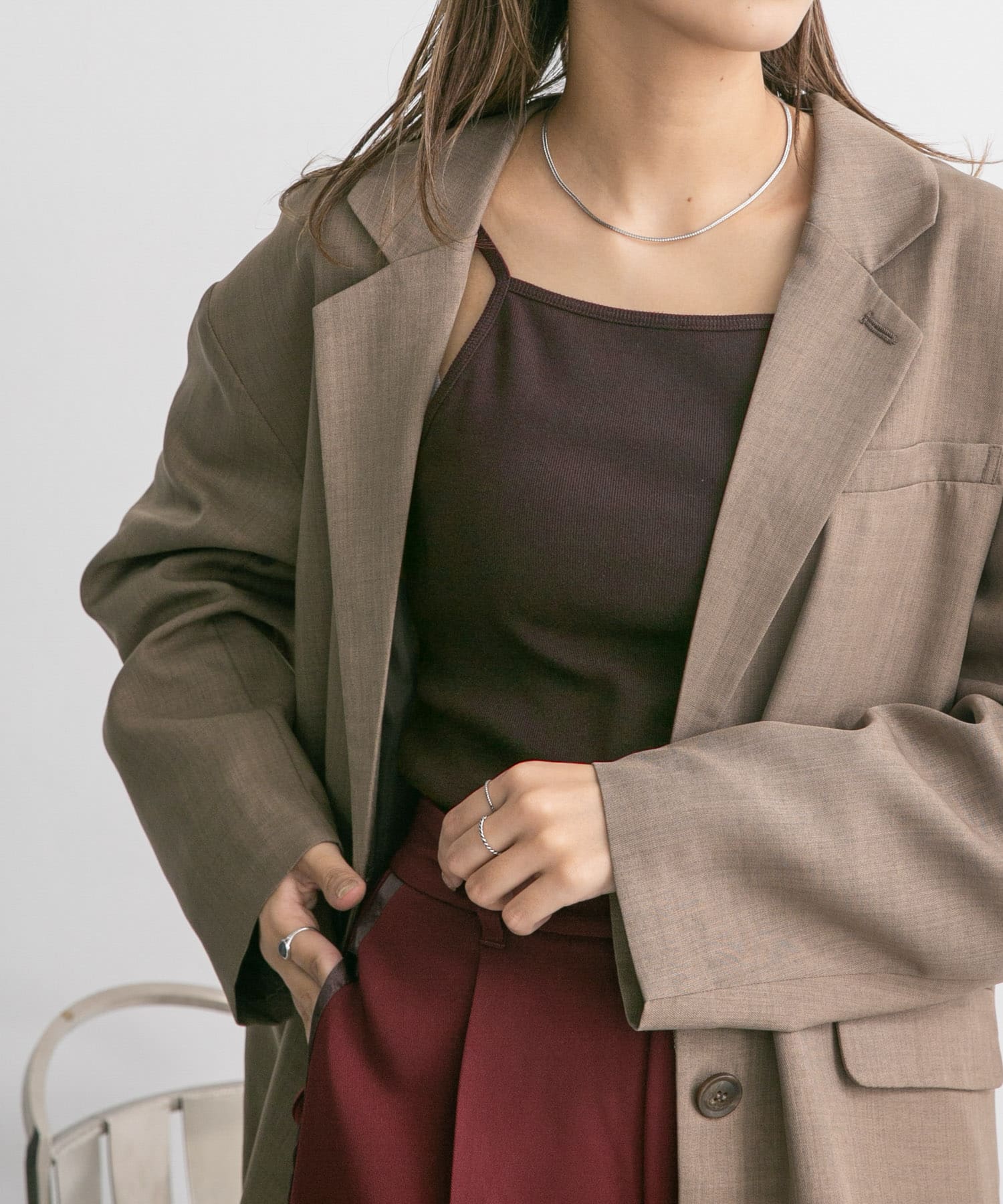 カップ付きキャミソール