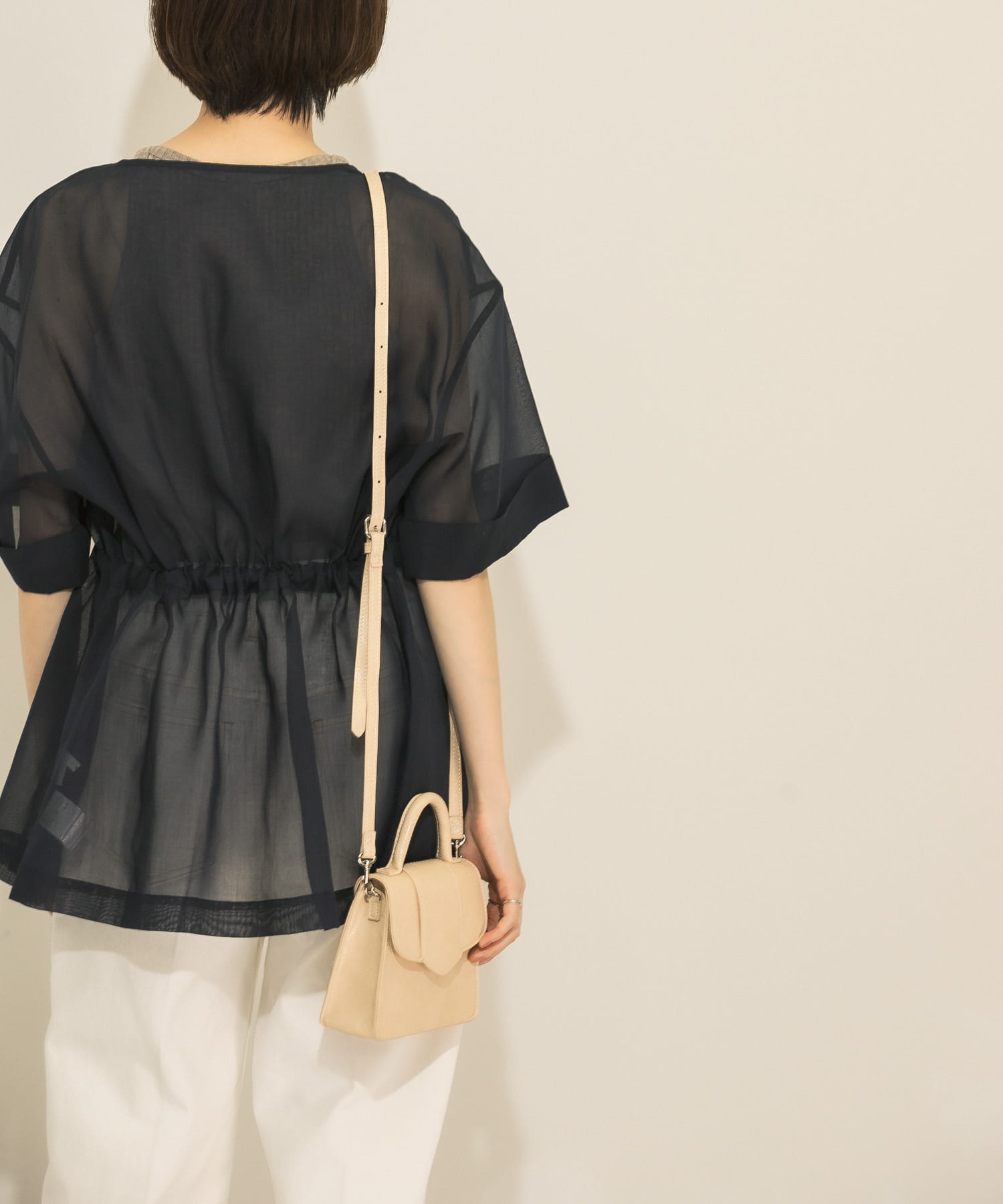 ワンハンドル2WAYミニBAG L.BEIGE one